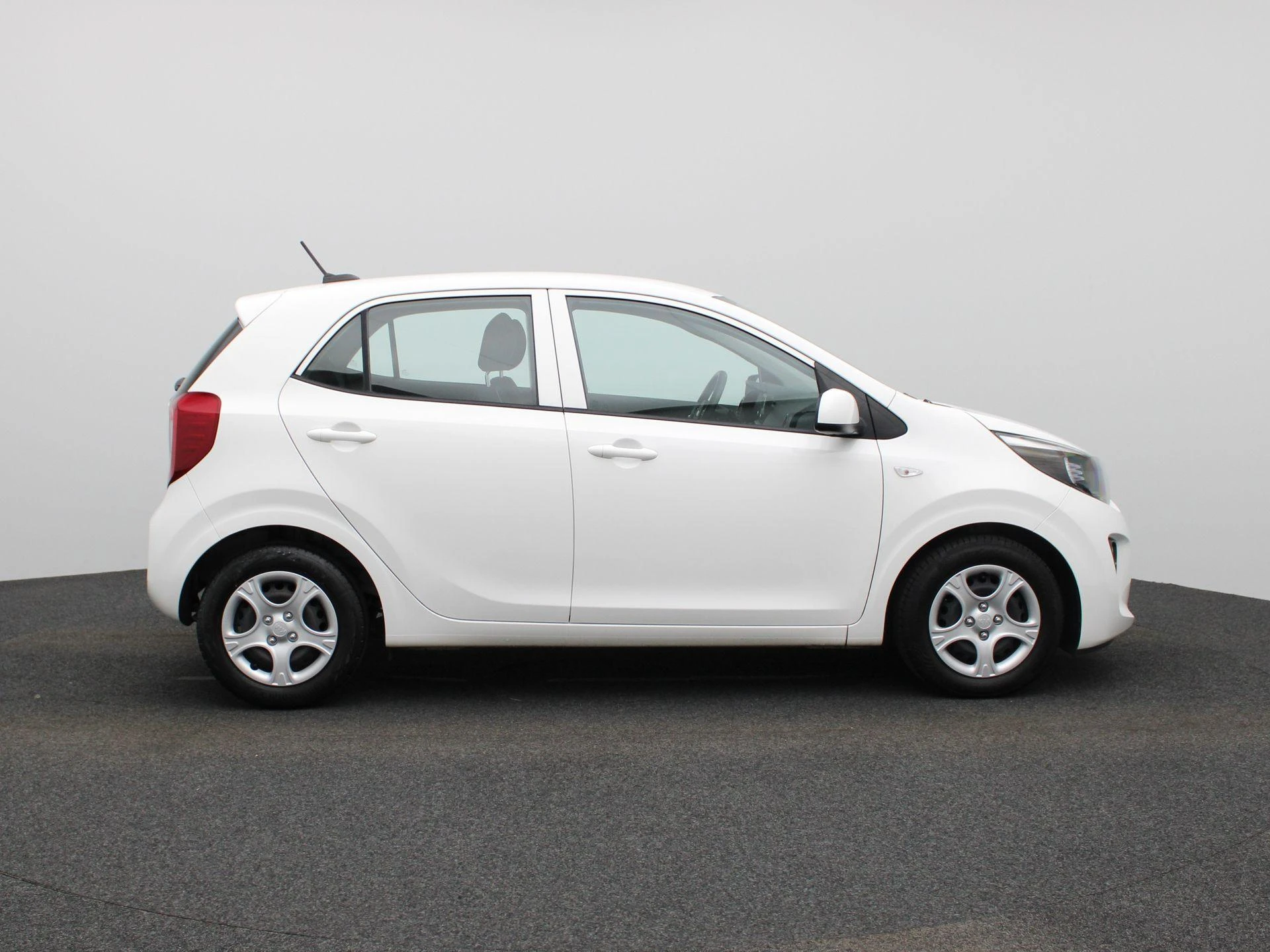 Kia-Picanto-image-5