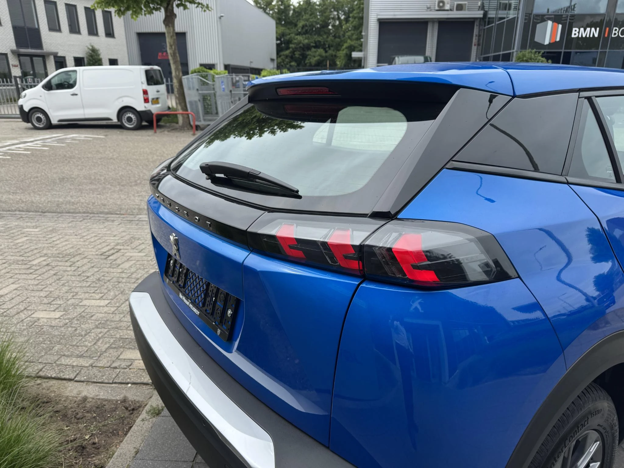 Peugeot-2008-image-11