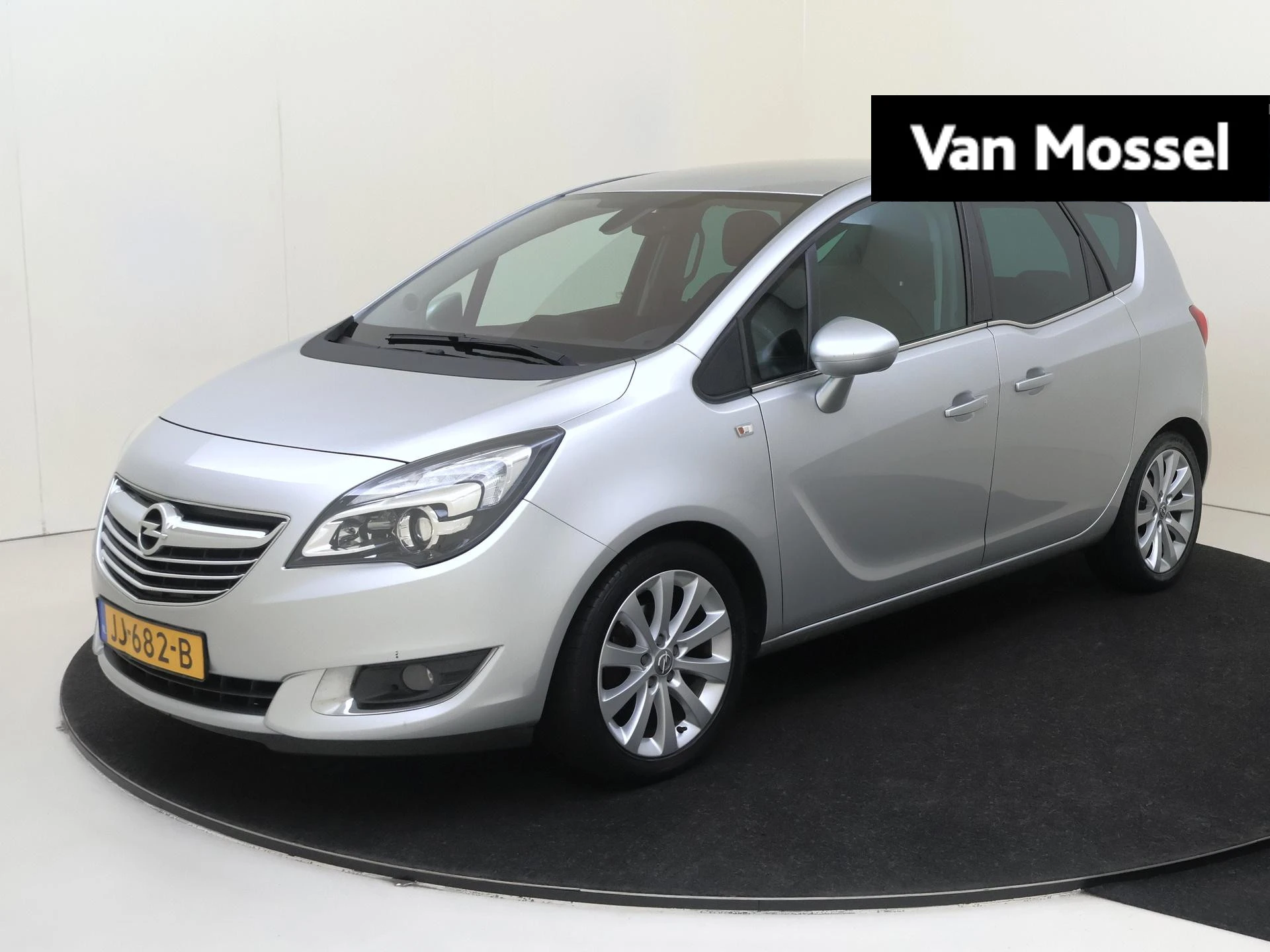 Opel-Meriva-image-0