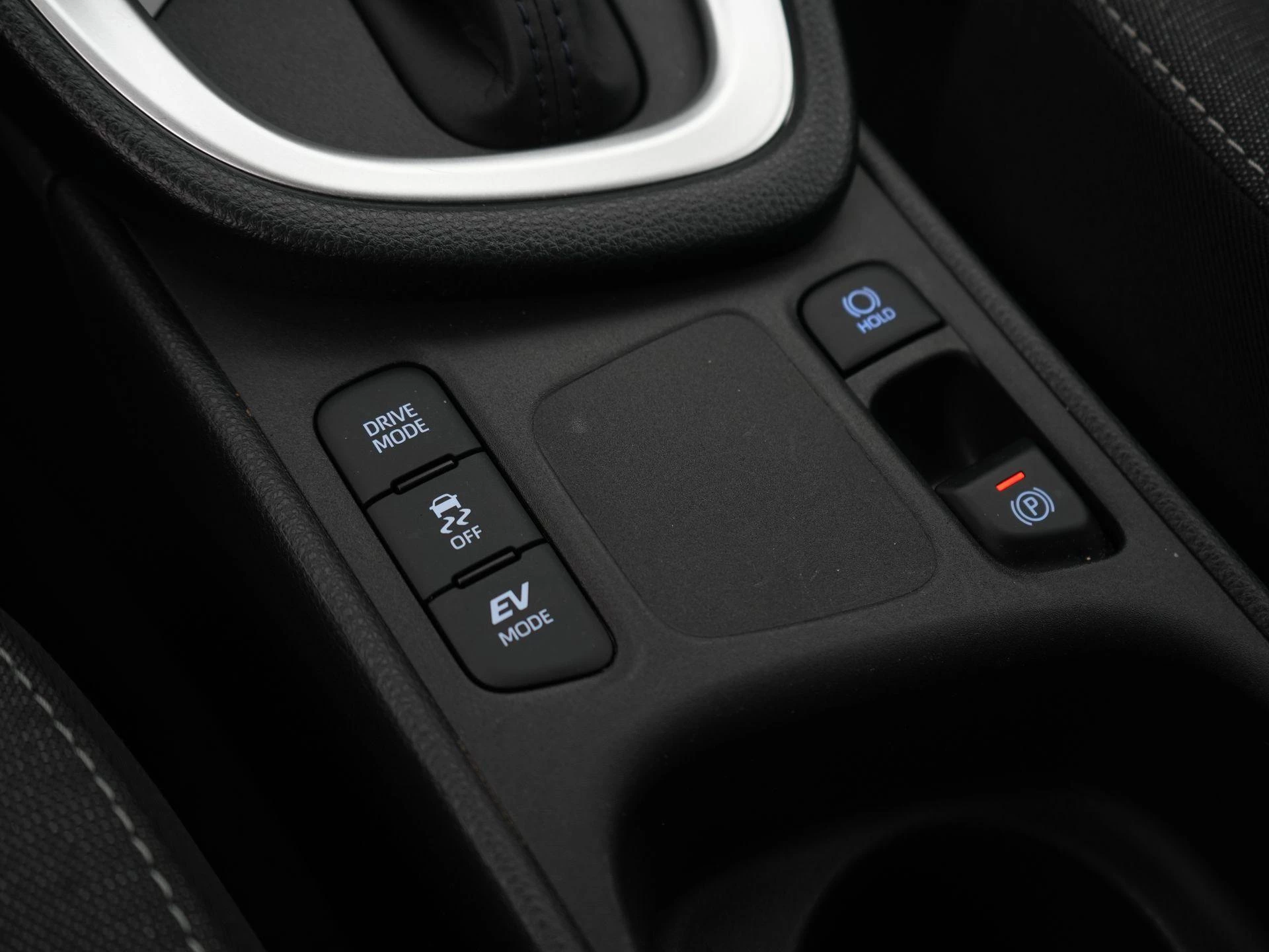 Toyota-Yaris-image-19