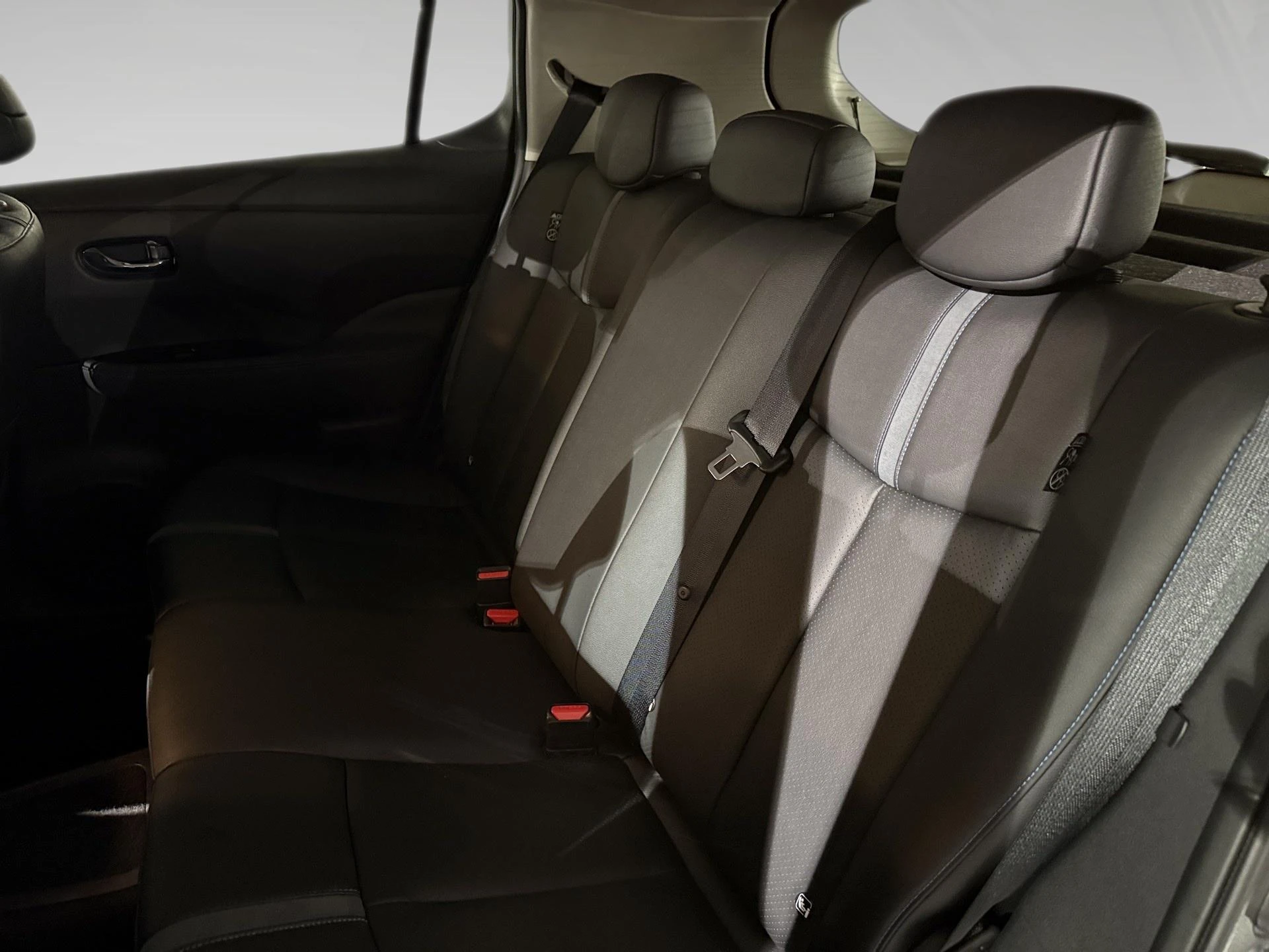 Nissan-Leaf-image-10