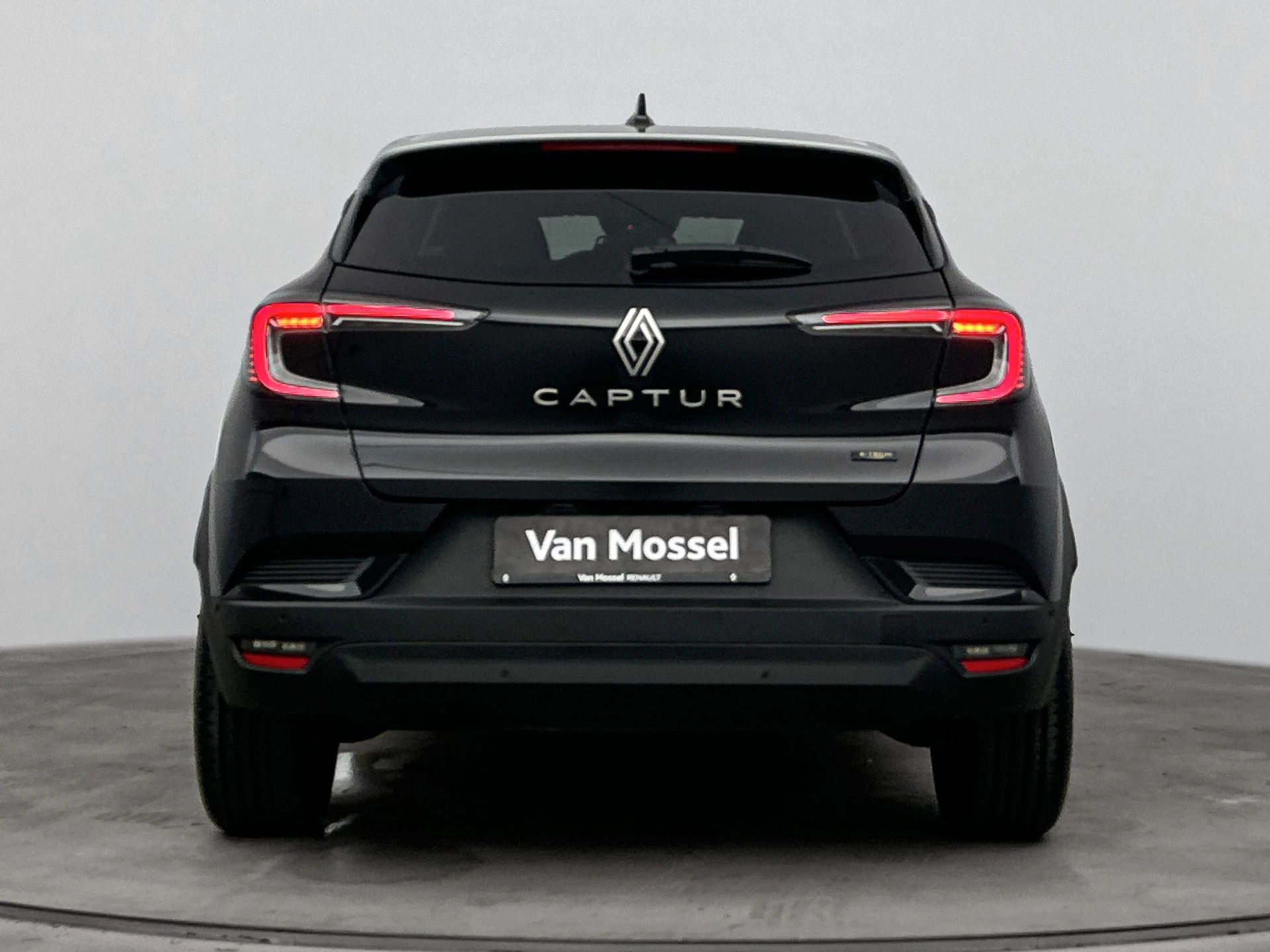 Renault-Captur-image-2