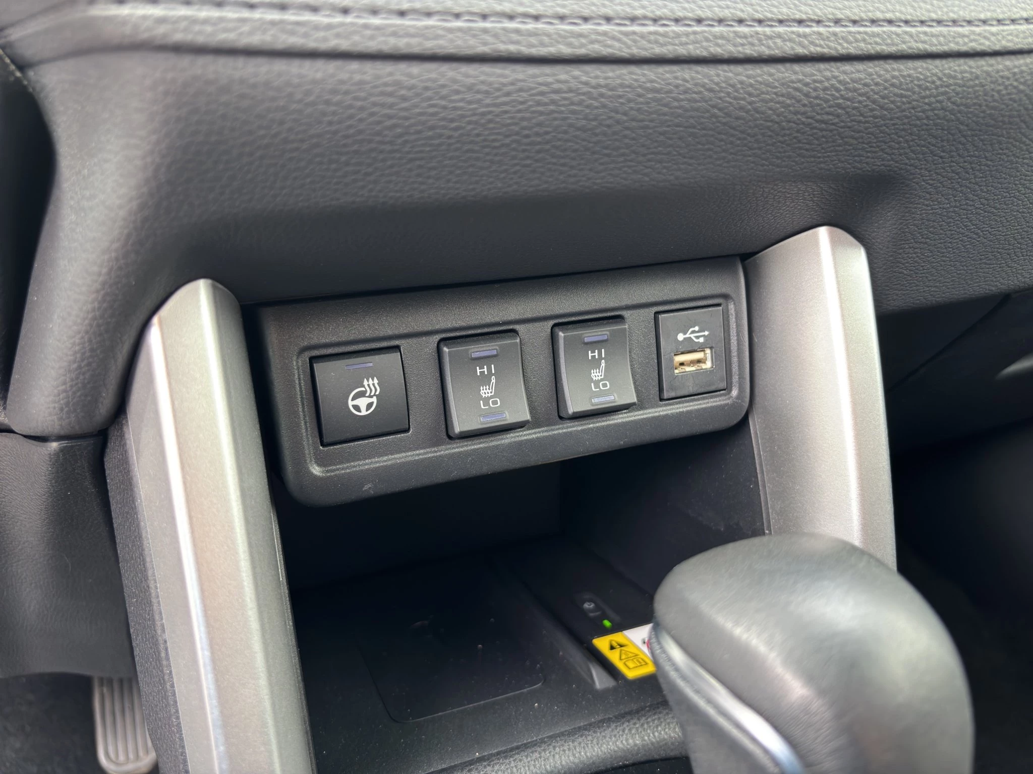 Toyota-Corolla Cross-image-23