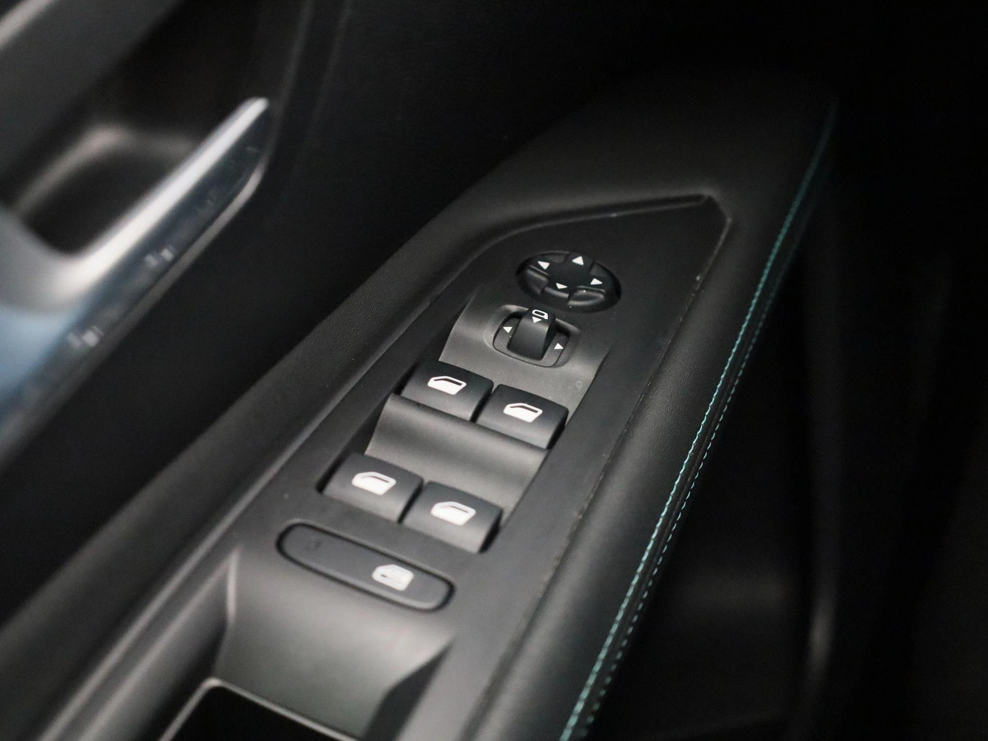 Peugeot-3008-image-28