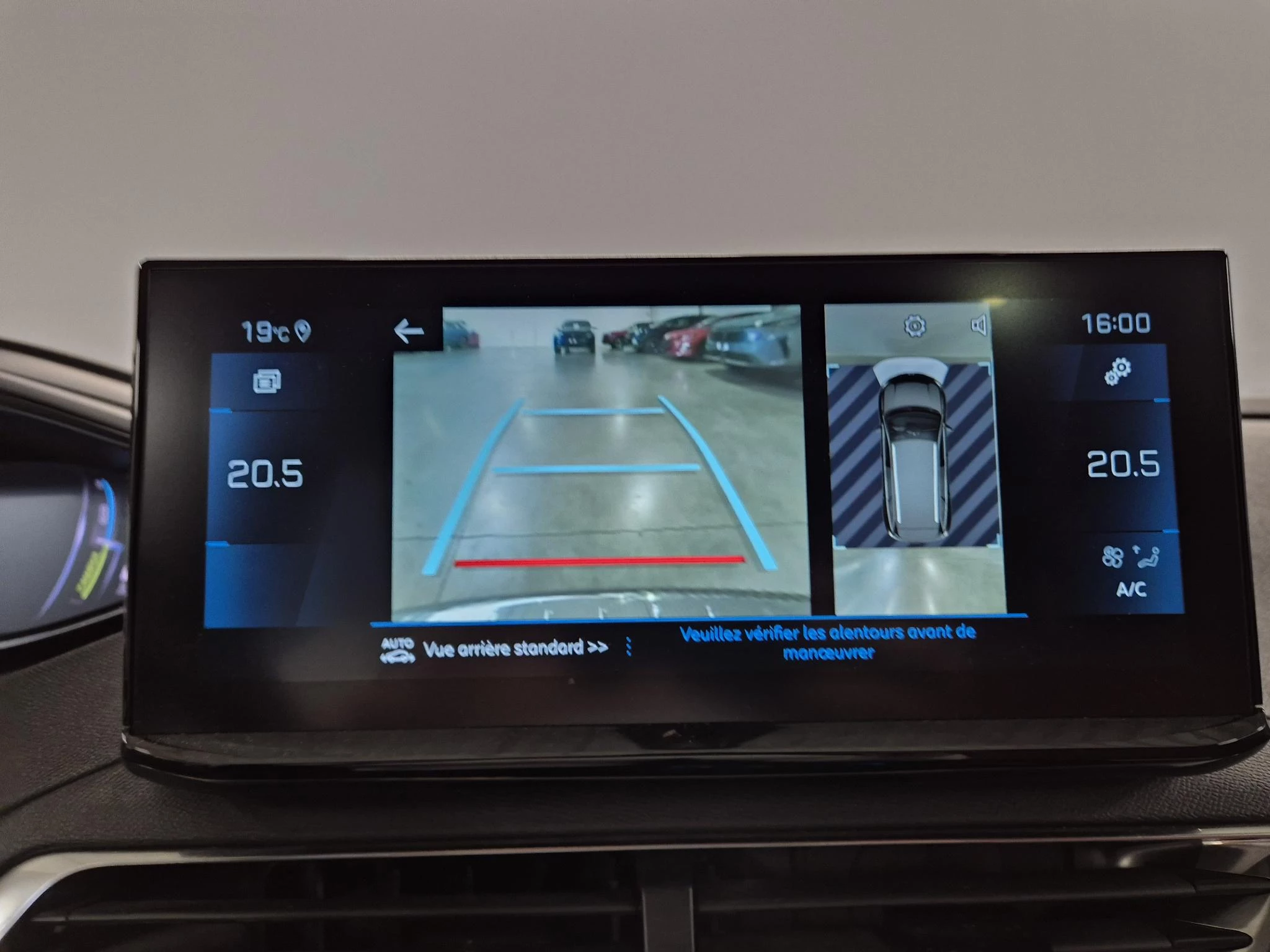 Peugeot 5008 GT 1.2 131PK Mild Hybrid