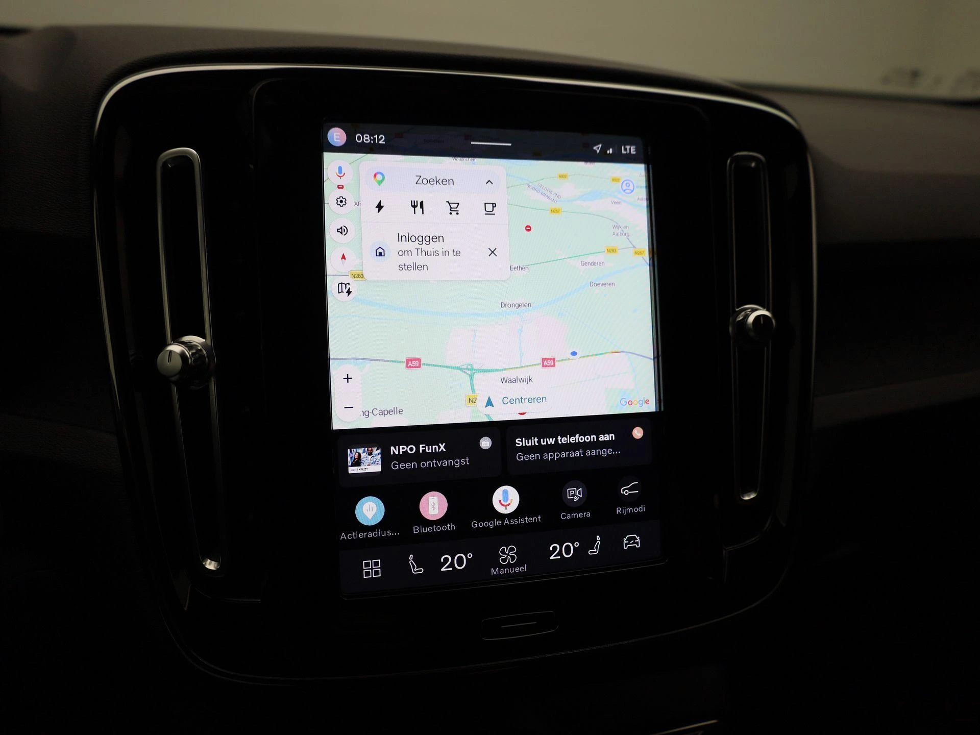 Volvo-XC40-image-21