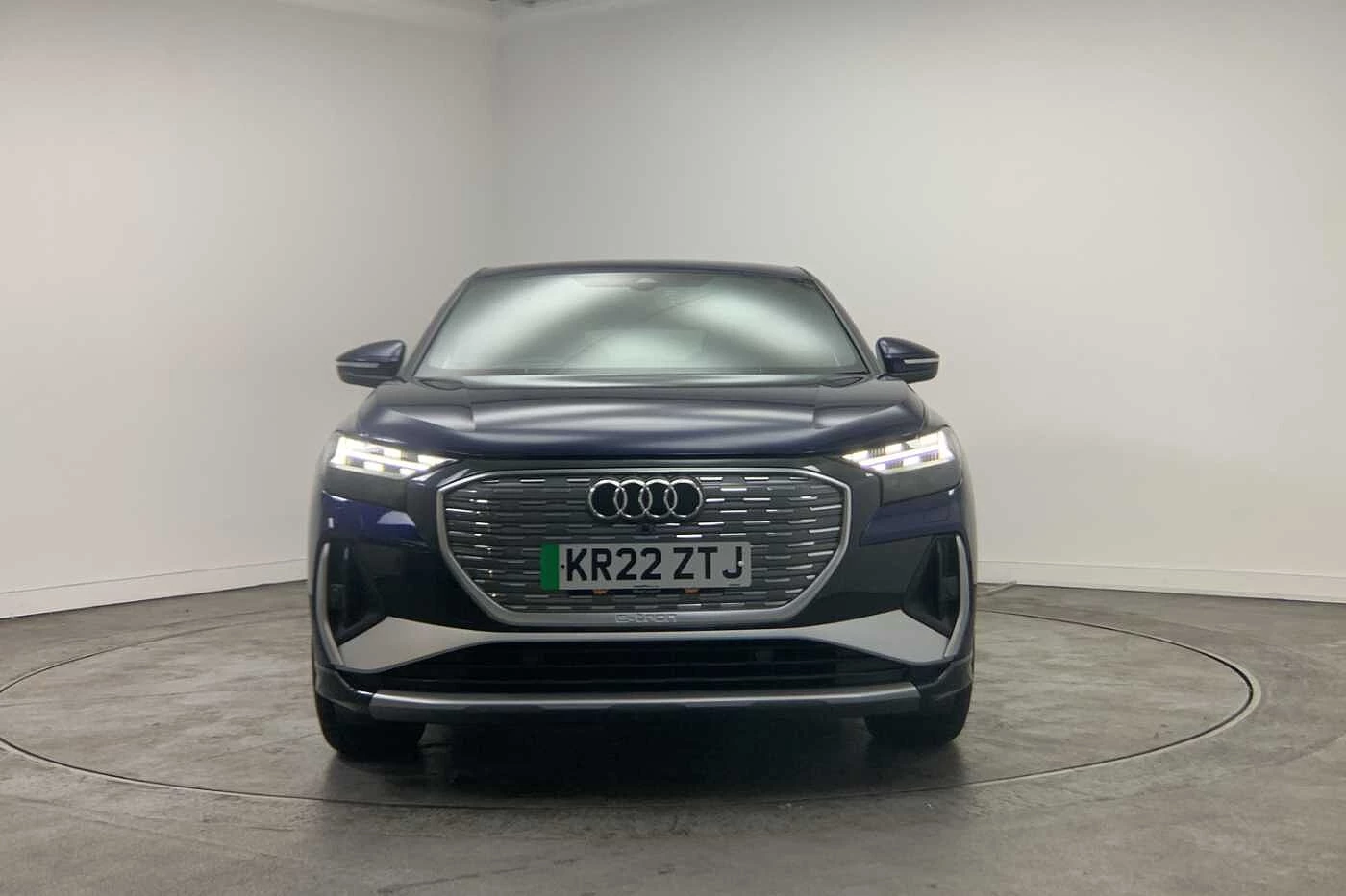 Audi-Q4 Sportback e-tron-image-6