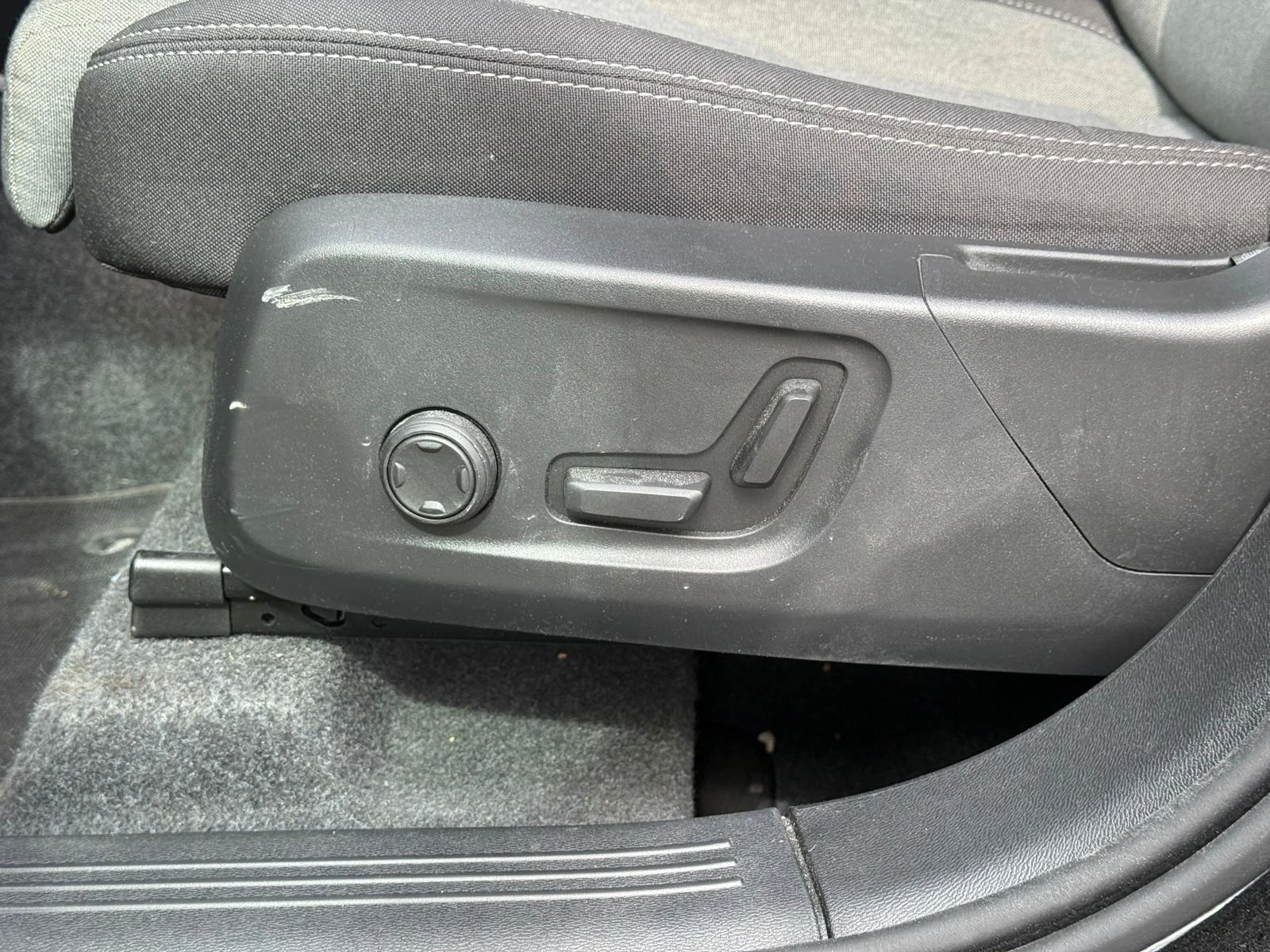 Volvo-XC40-image-6
