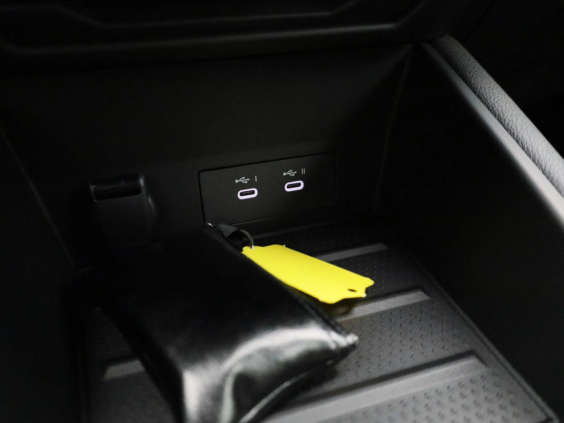 Renault-Captur-image-21