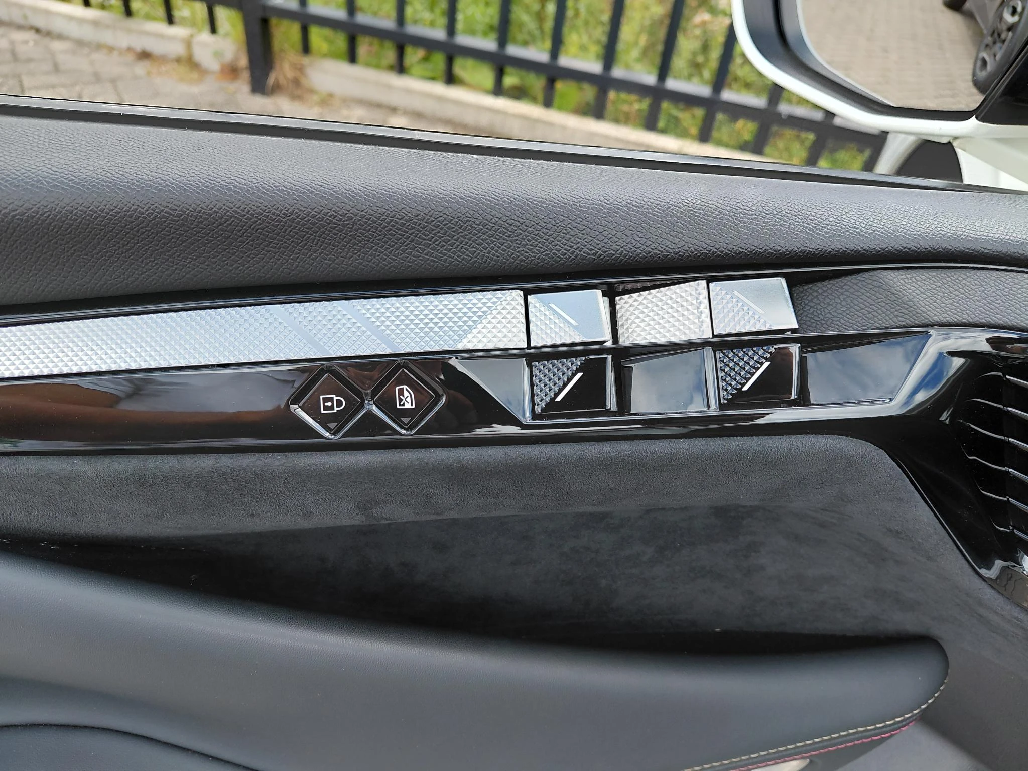 DS DS 4 E-Tense Performance Line