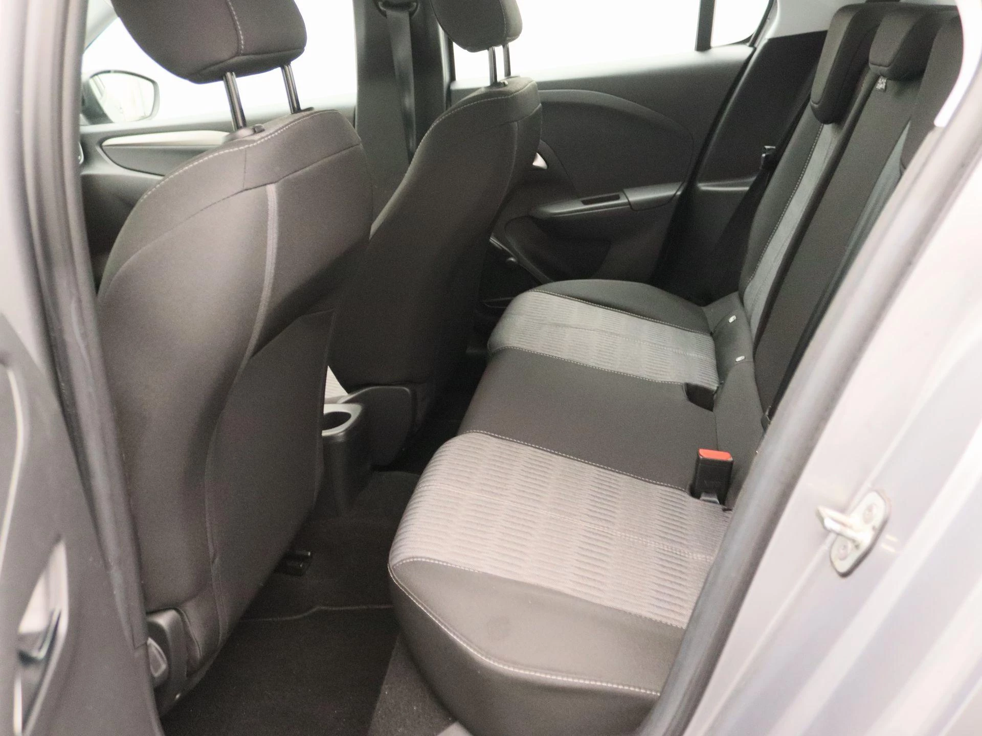 Opel-Corsa-image-13