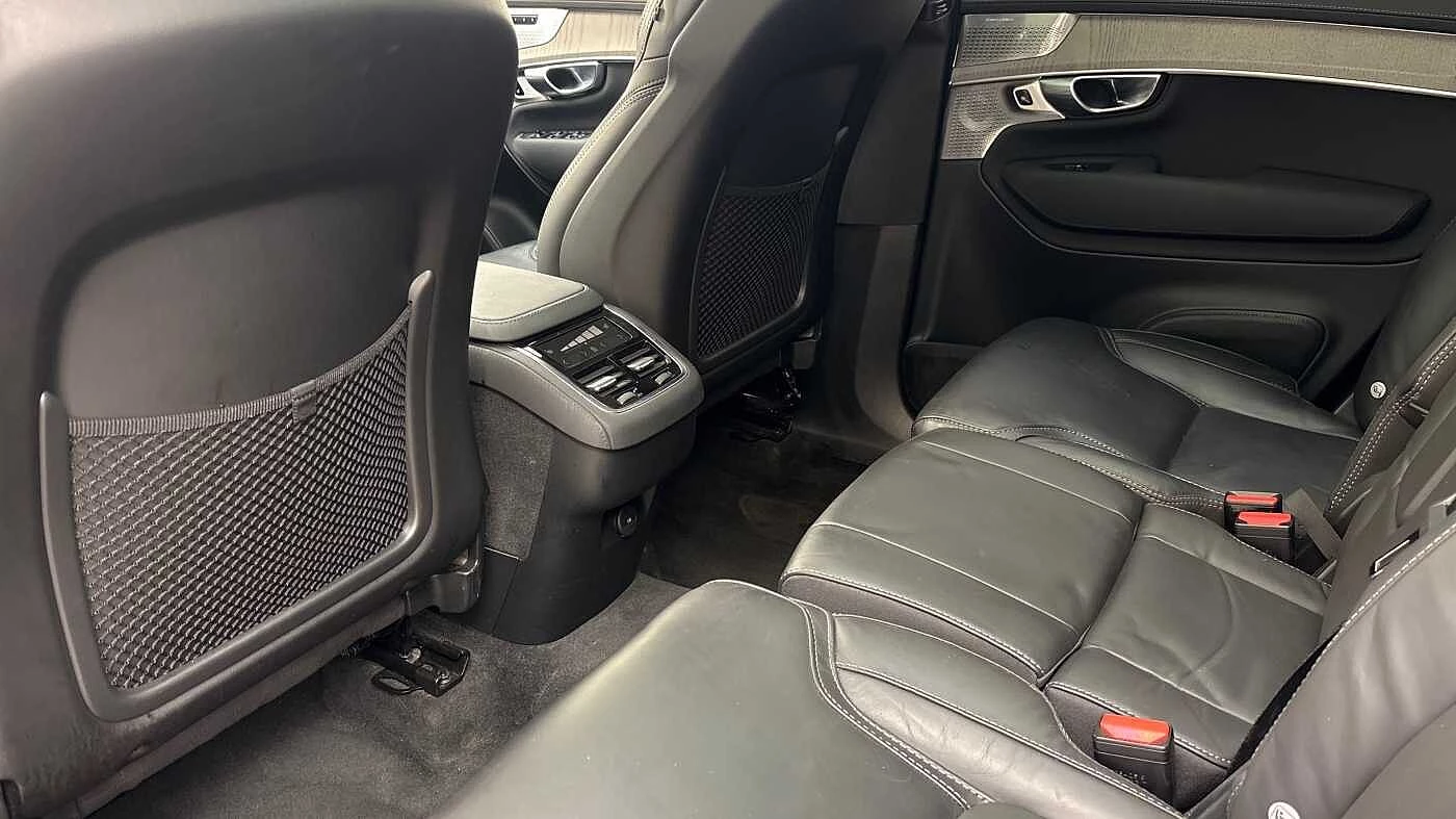 Volvo-XC90-image-14