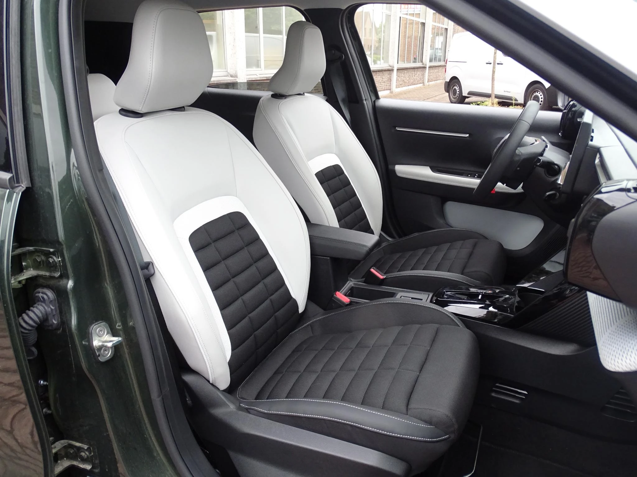 Citroën-C3 Aircross-image-12