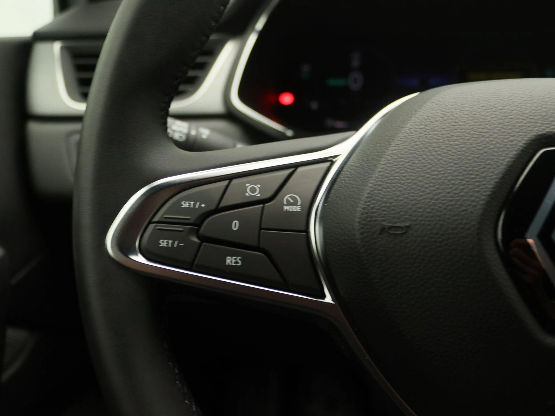 Renault-Captur-image-18