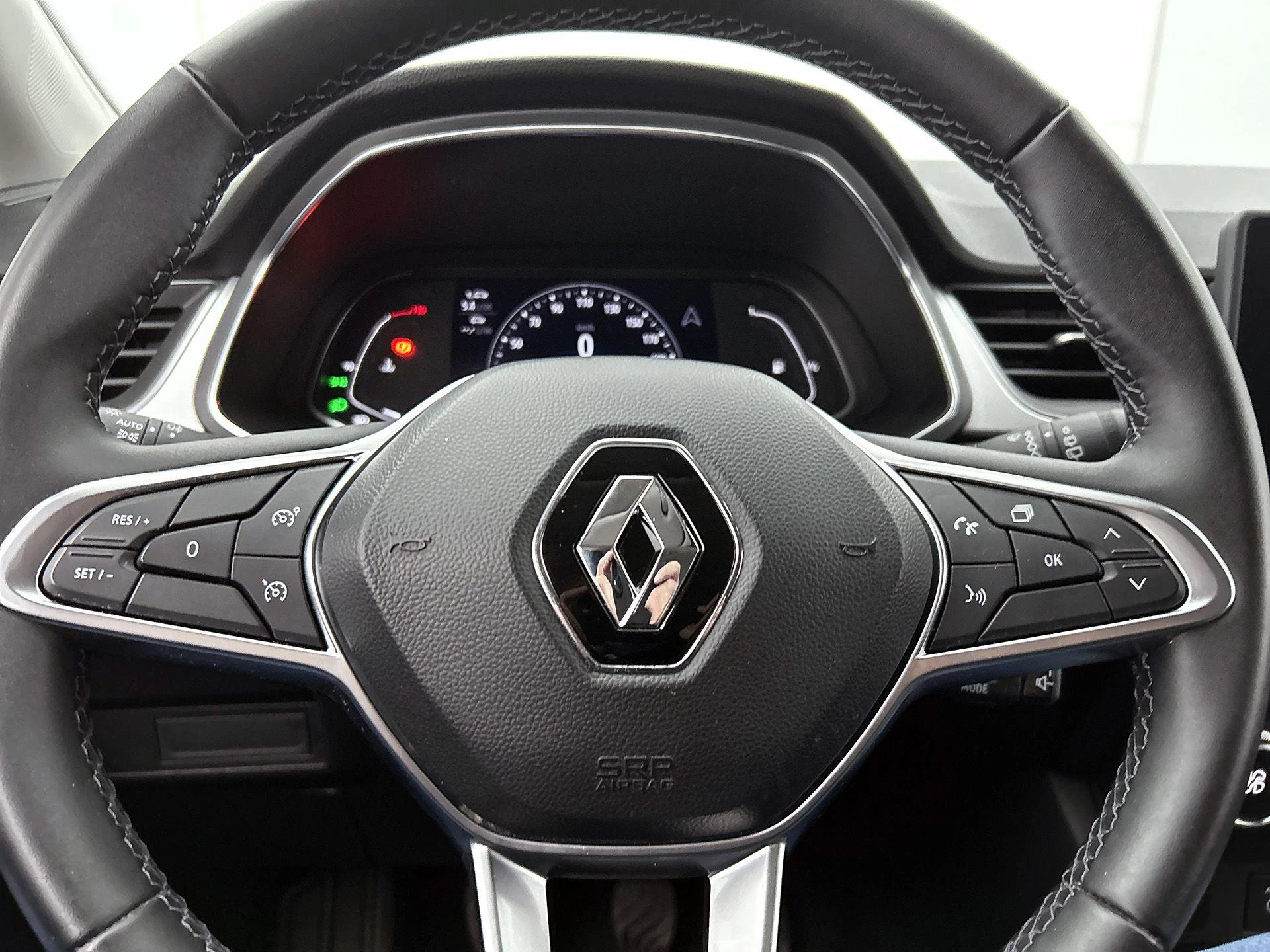 Renault-Captur-image-33