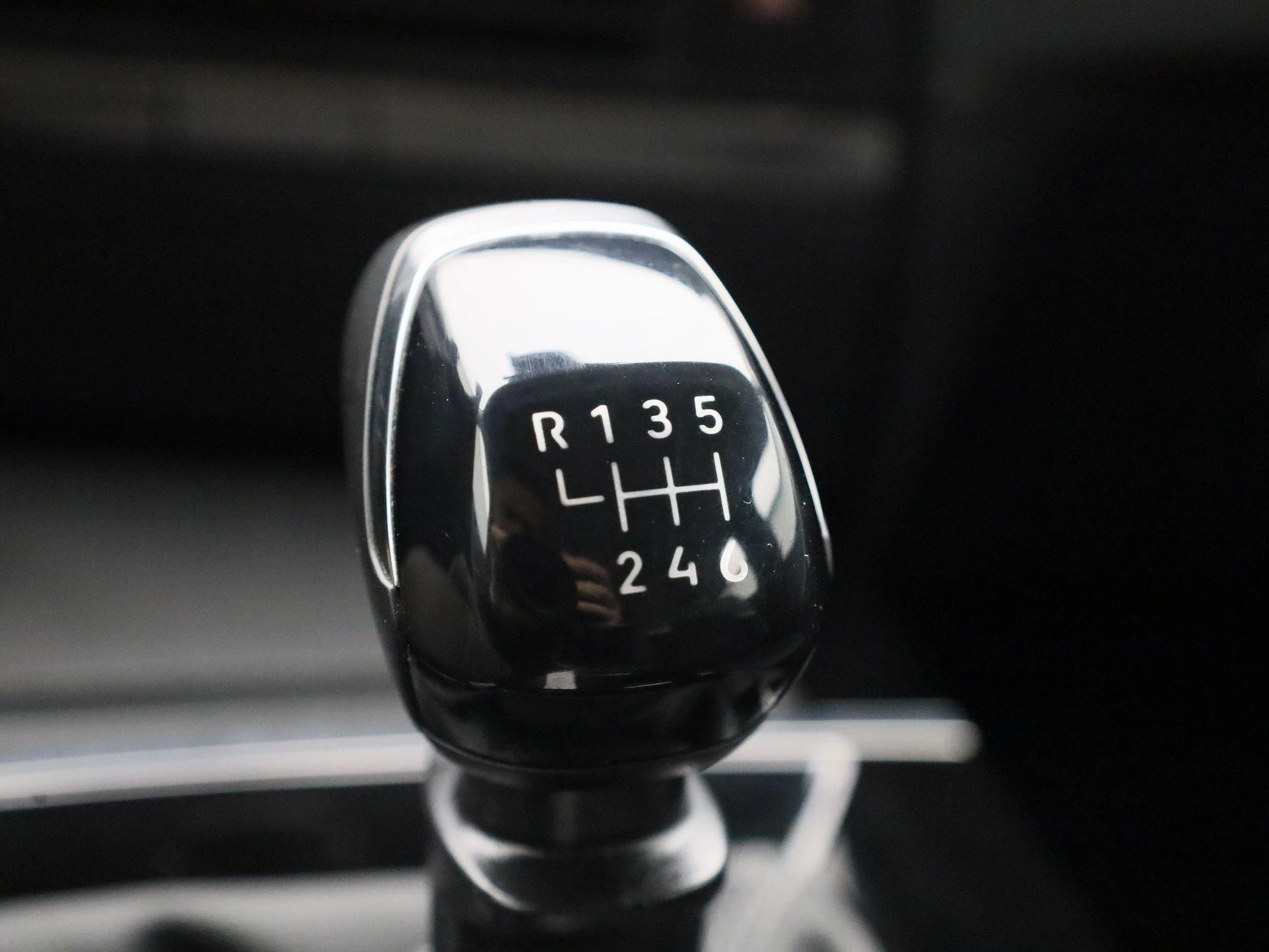 Opel-Astra-image-18