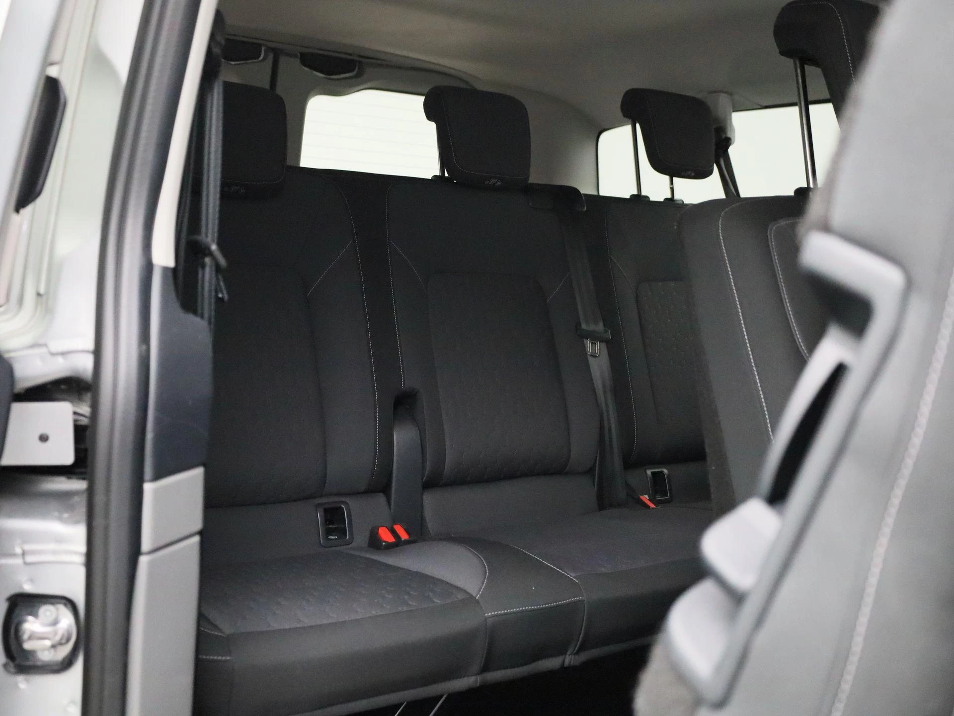 Ford-Transit Custom-image-11