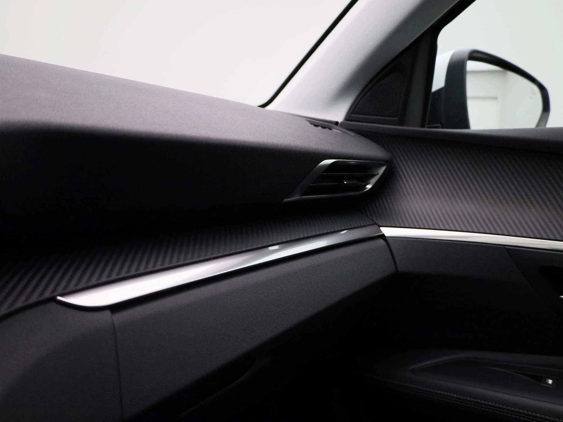 Peugeot-3008-image-25