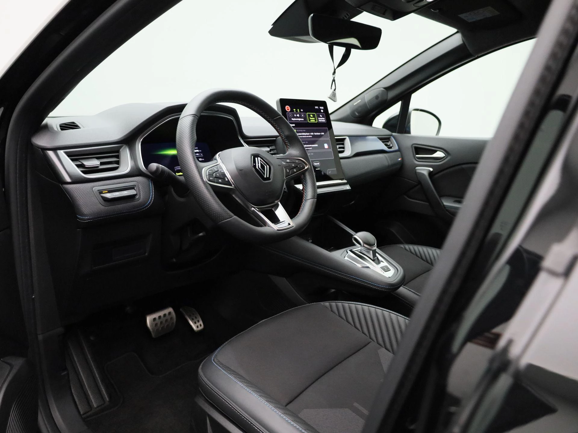 Renault-Captur-image-31