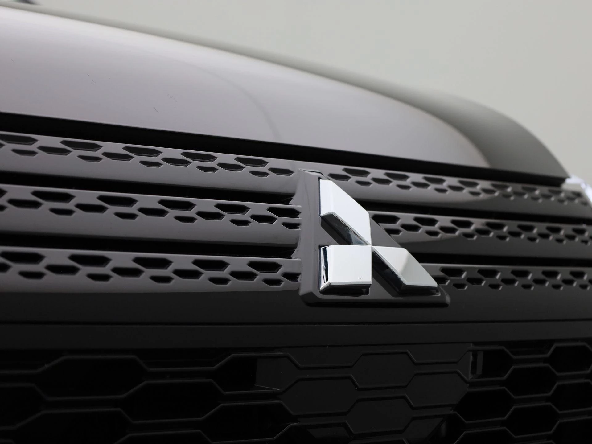 Mitsubishi-Eclipse Cross-image-48