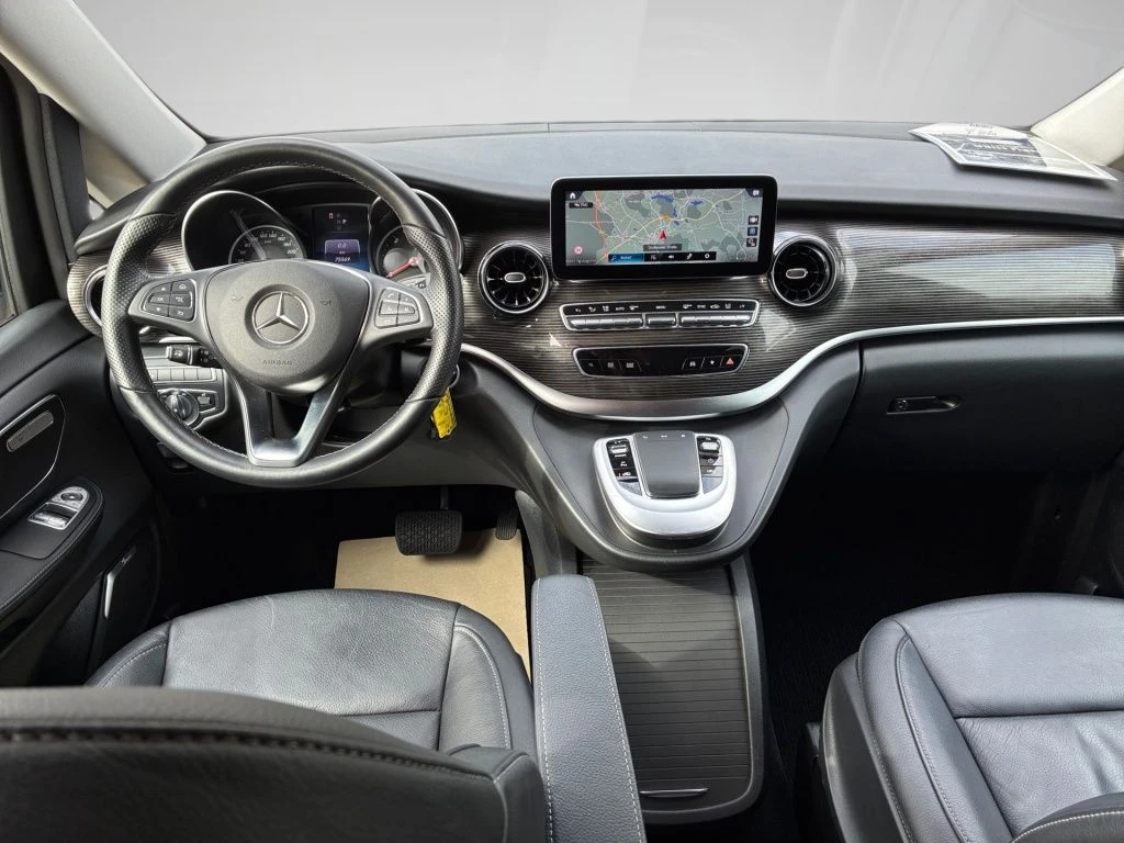 Mercedes-Benz-V-Klasse 250 d-image-11