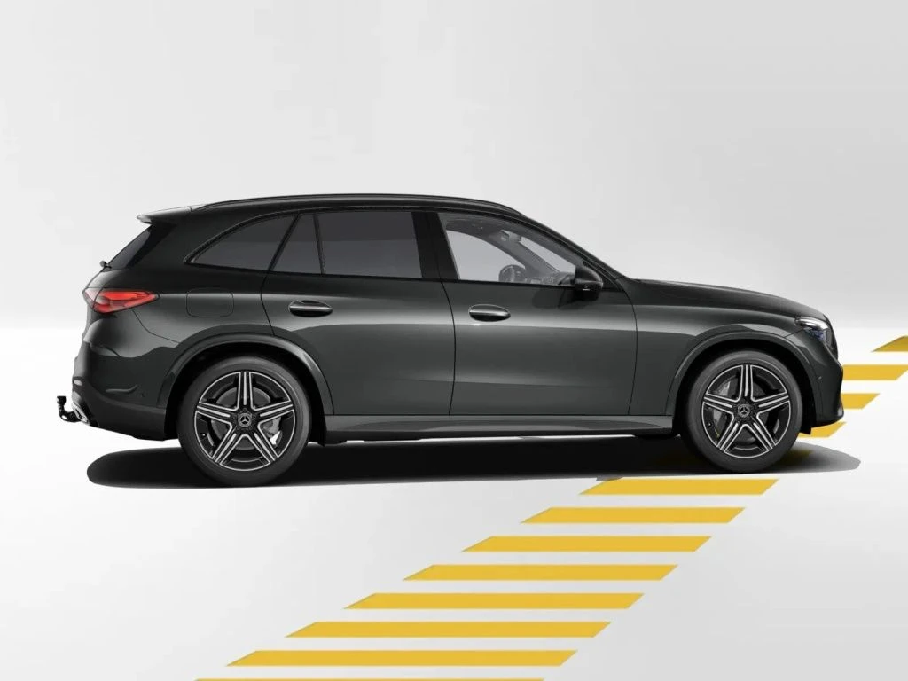 Mercedes-Benz-GLC 220 d-image-7