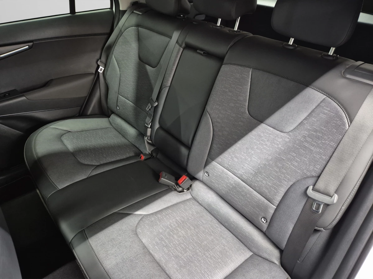 Kia-Niro-image-8