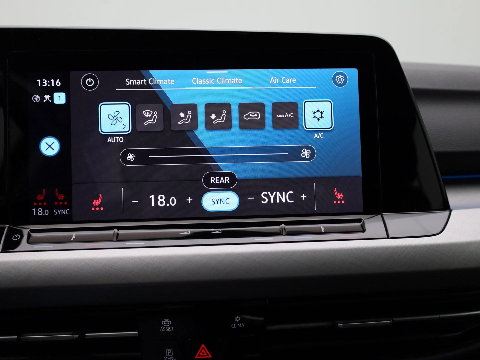 Volkswagen-Golf-image-20