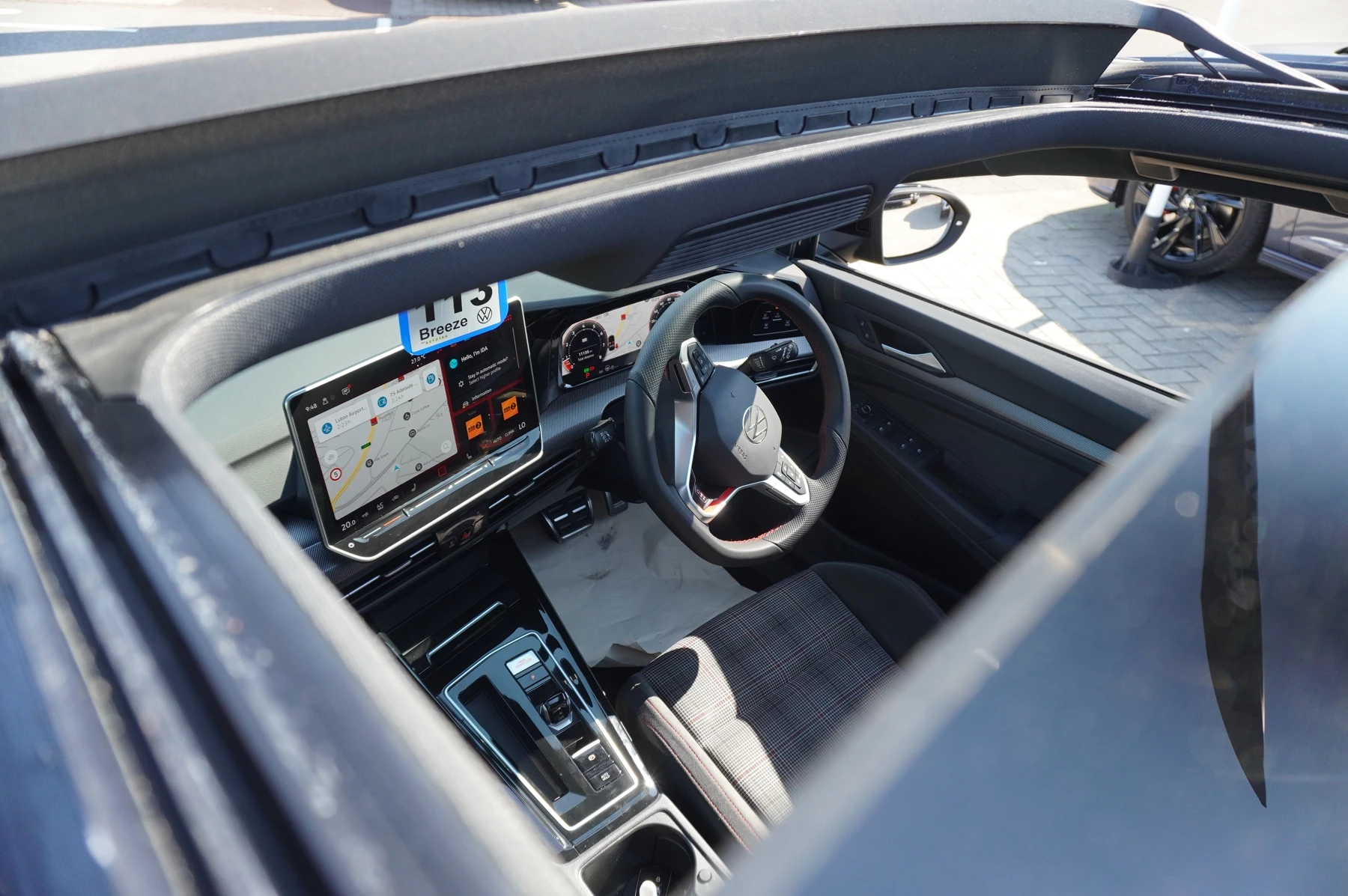 Volkswagen-Golf-image-6