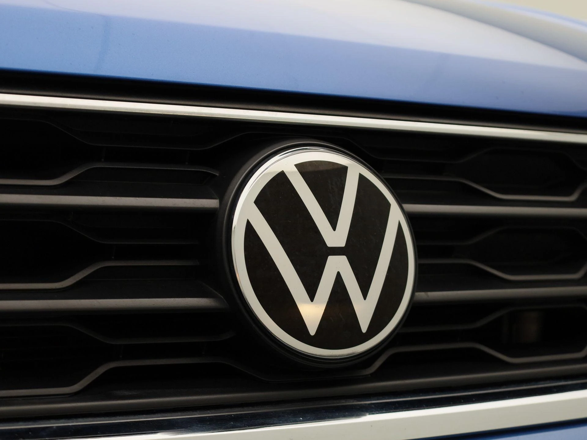 Volkswagen-T-Roc-image-38