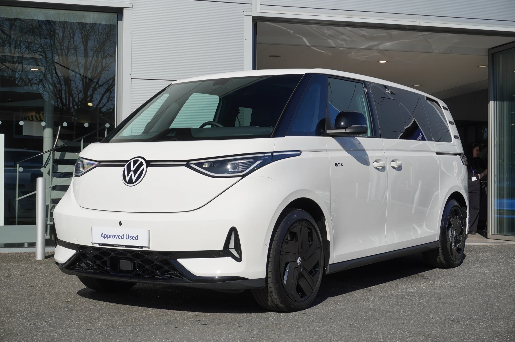 Volkswagen-ID. Buzz-image-19