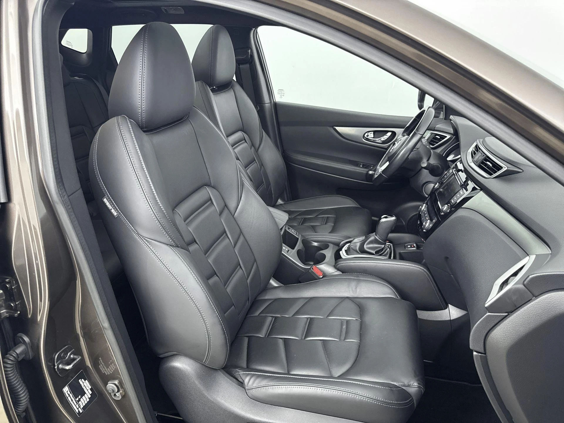 Nissan-QASHQAI-image-29