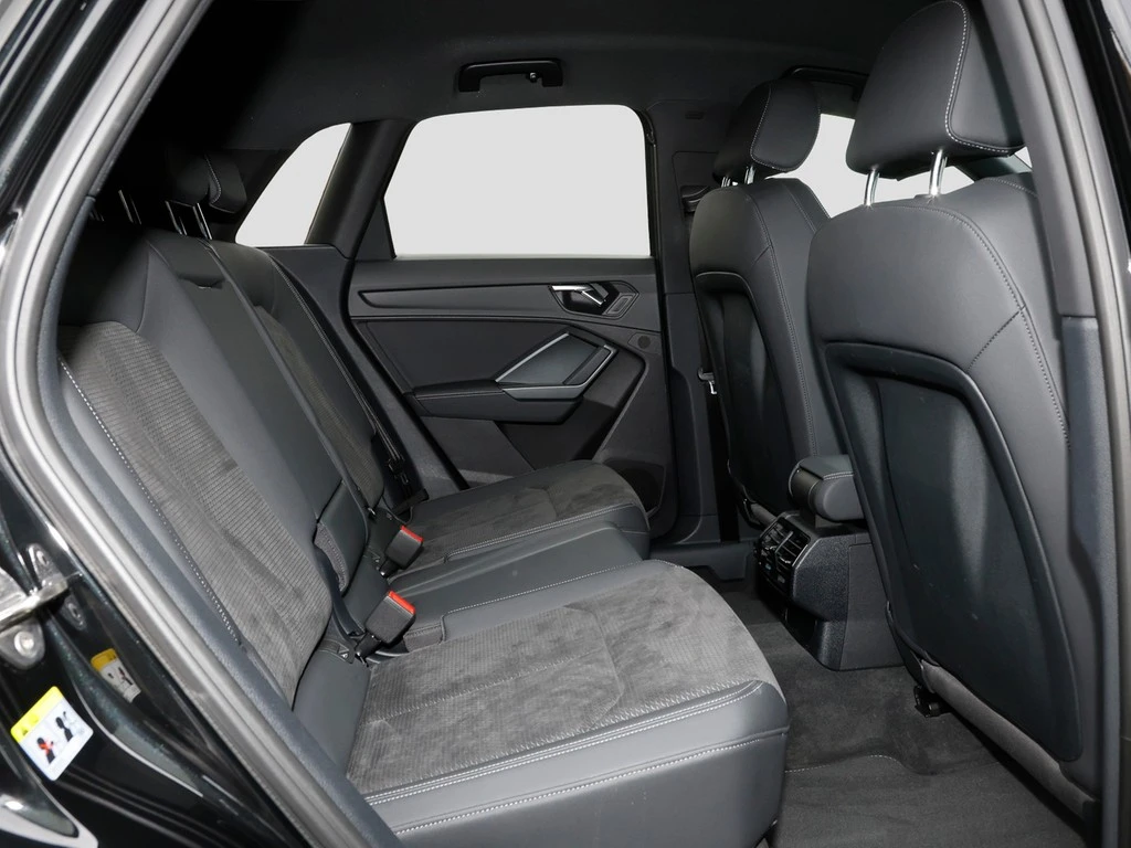 Audi-Q3-image-9