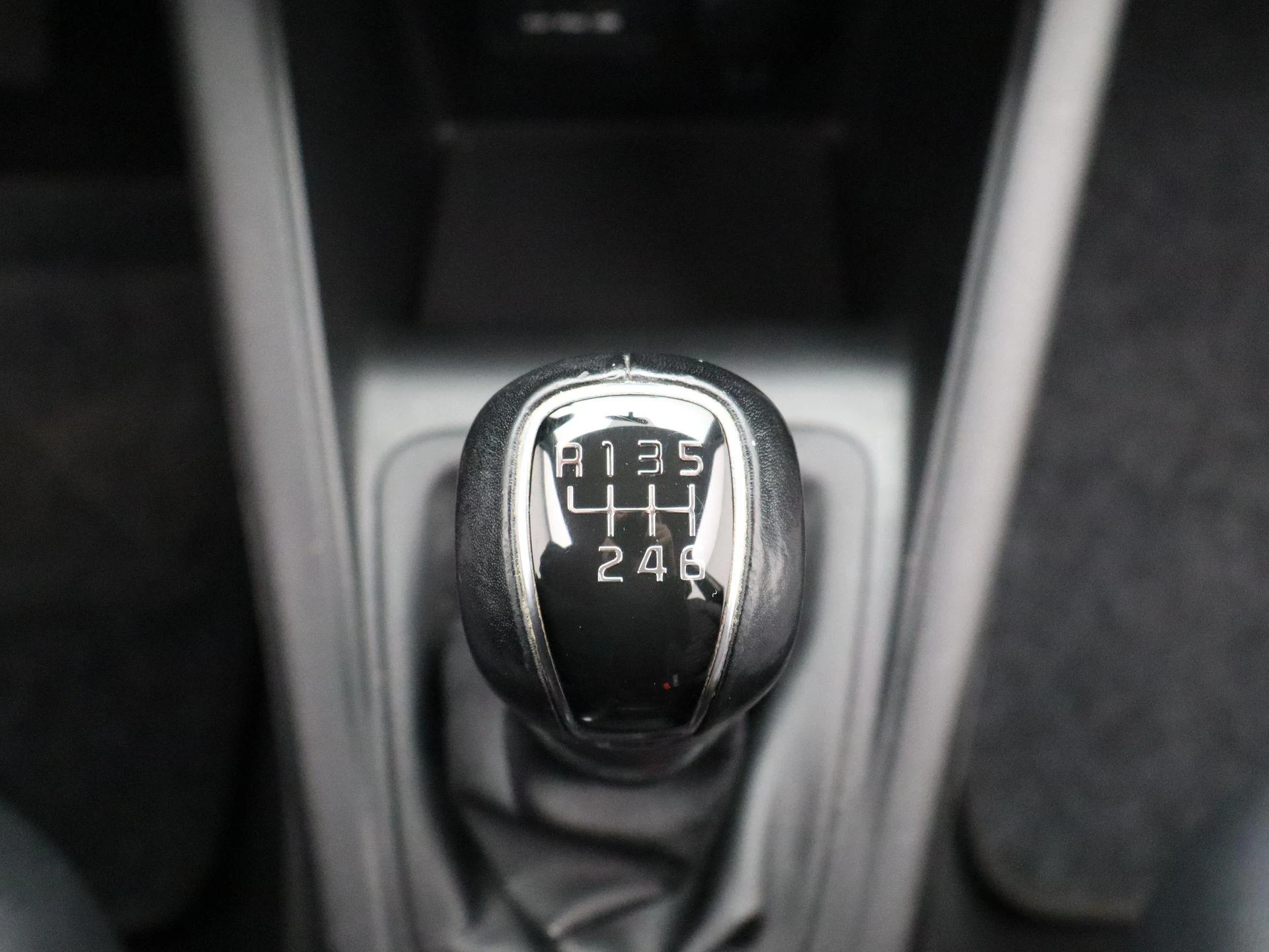 Kia-Venga-image-17