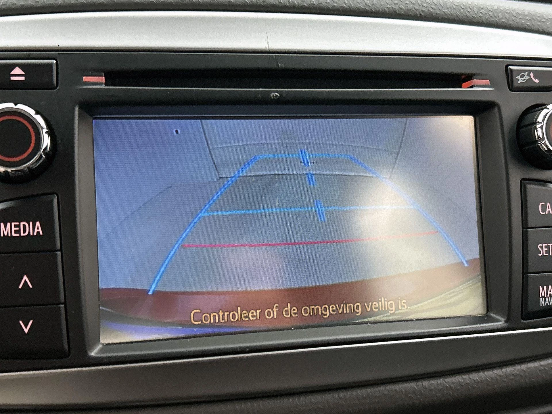 Toyota-Yaris-image-11