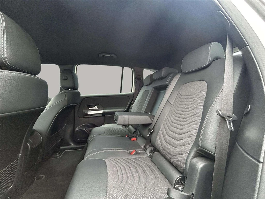 Mercedes-Benz EQB 300 EL Progressive 4Matic 228HK 5d Aut.