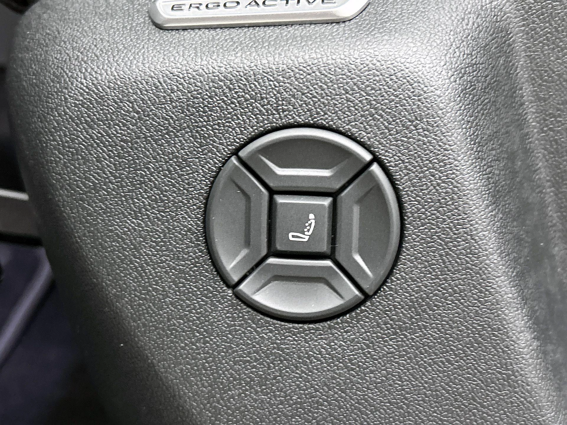 Volkswagen-Tayron-image-25