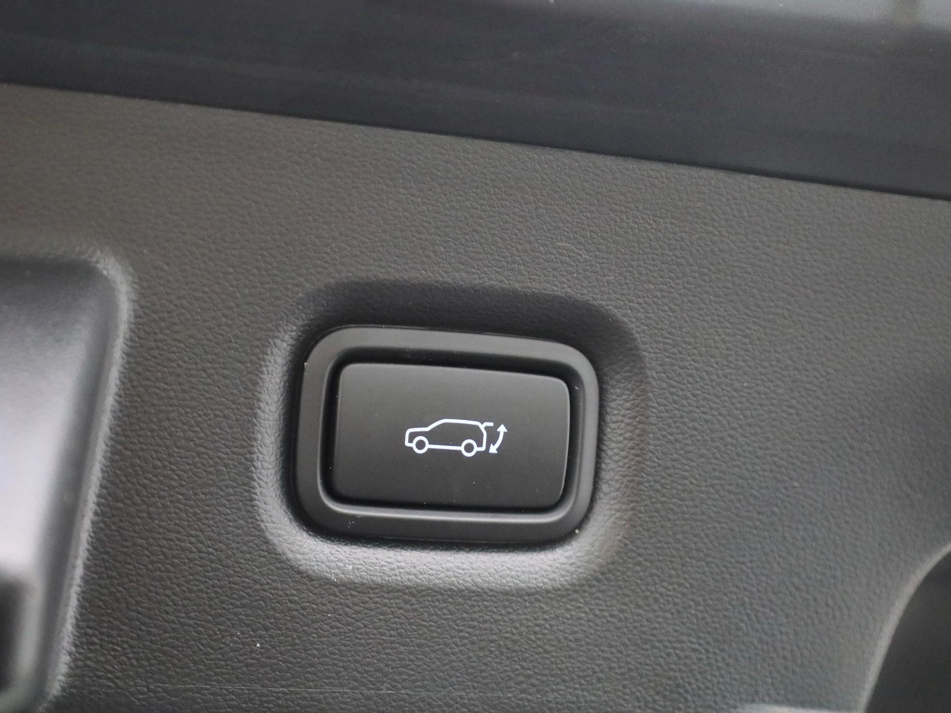 Hyundai-IONIQ 5-image-13