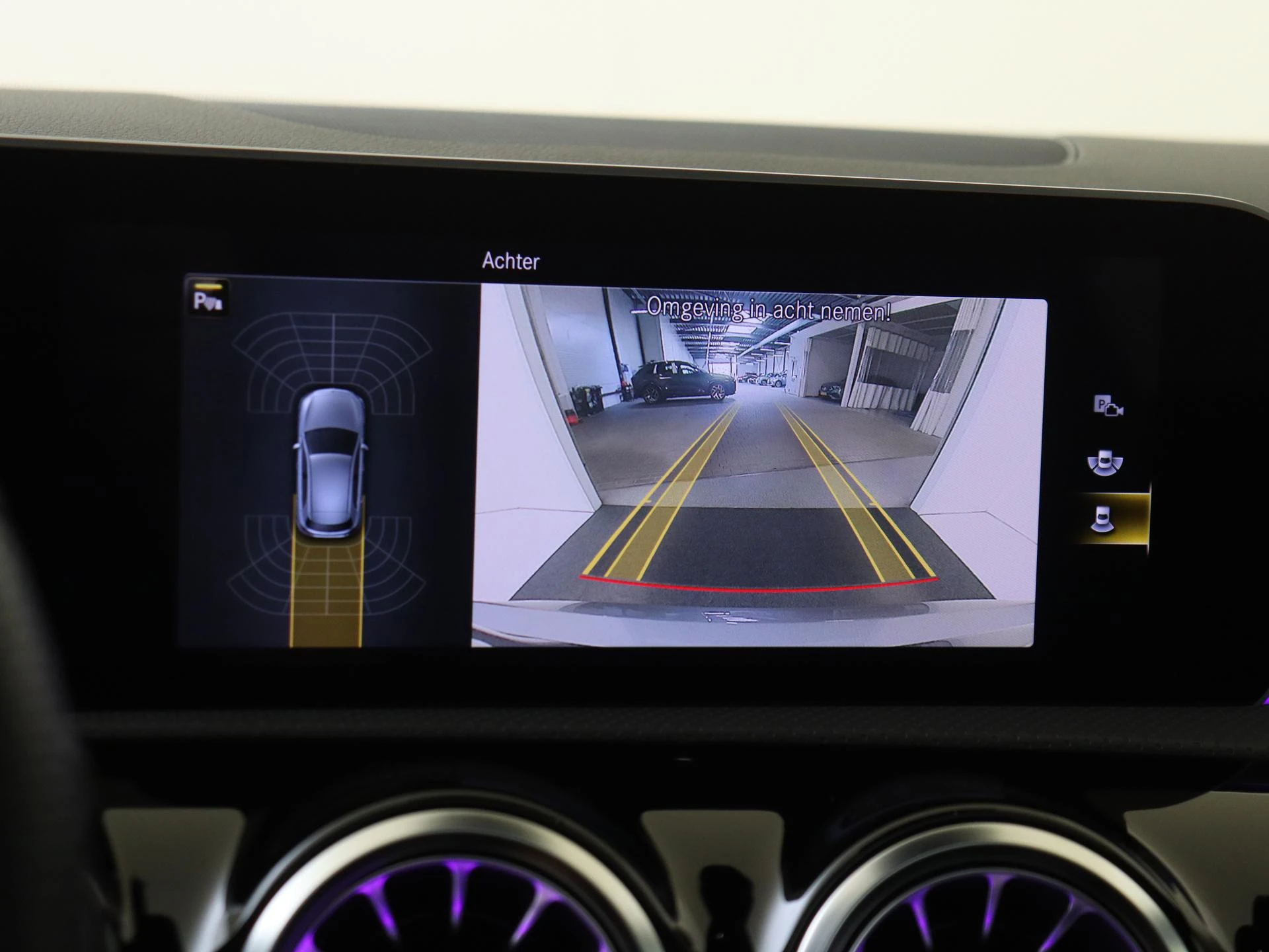 Mercedes-Benz A-Klasse 180 Business Solution AMG
