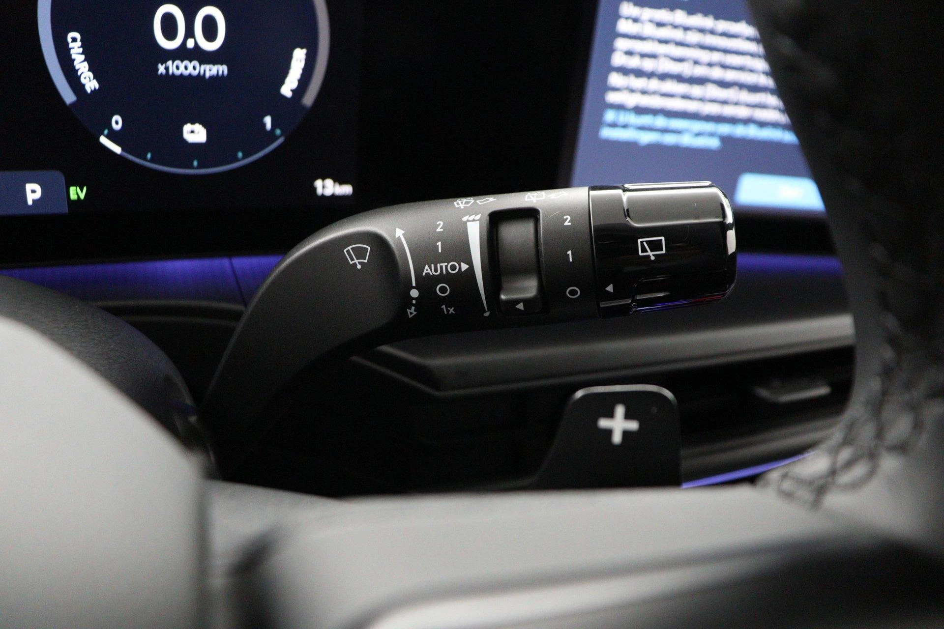 Hyundai-Santa Fe-image-34