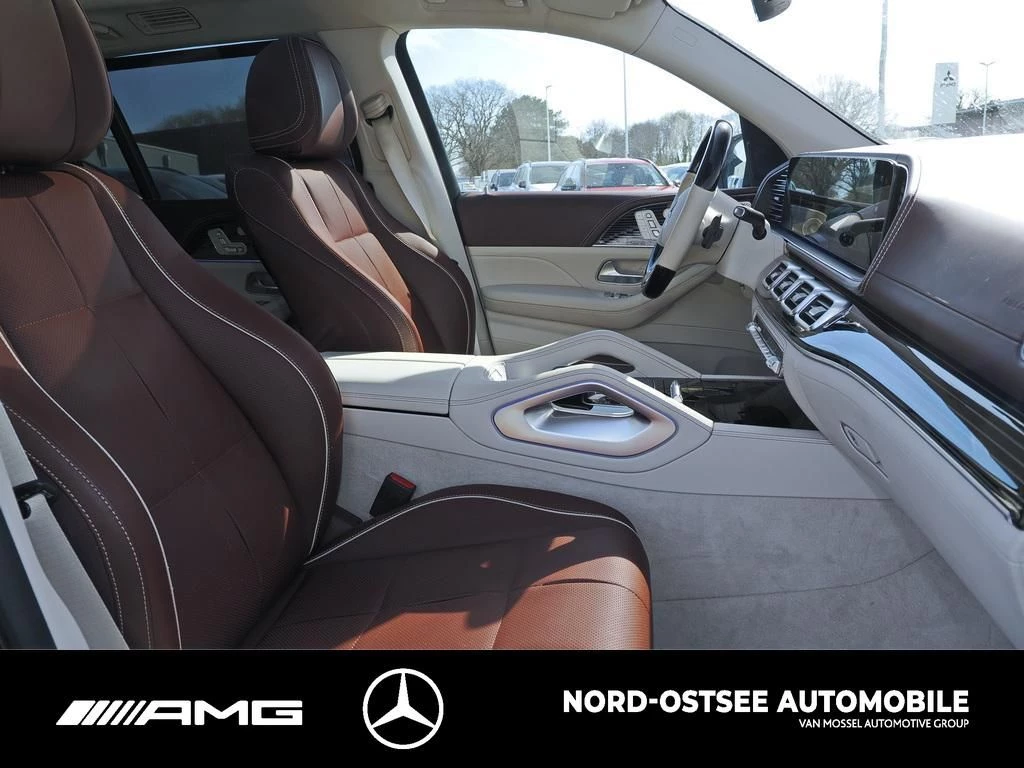 Mercedes-Benz-GLS-image-9