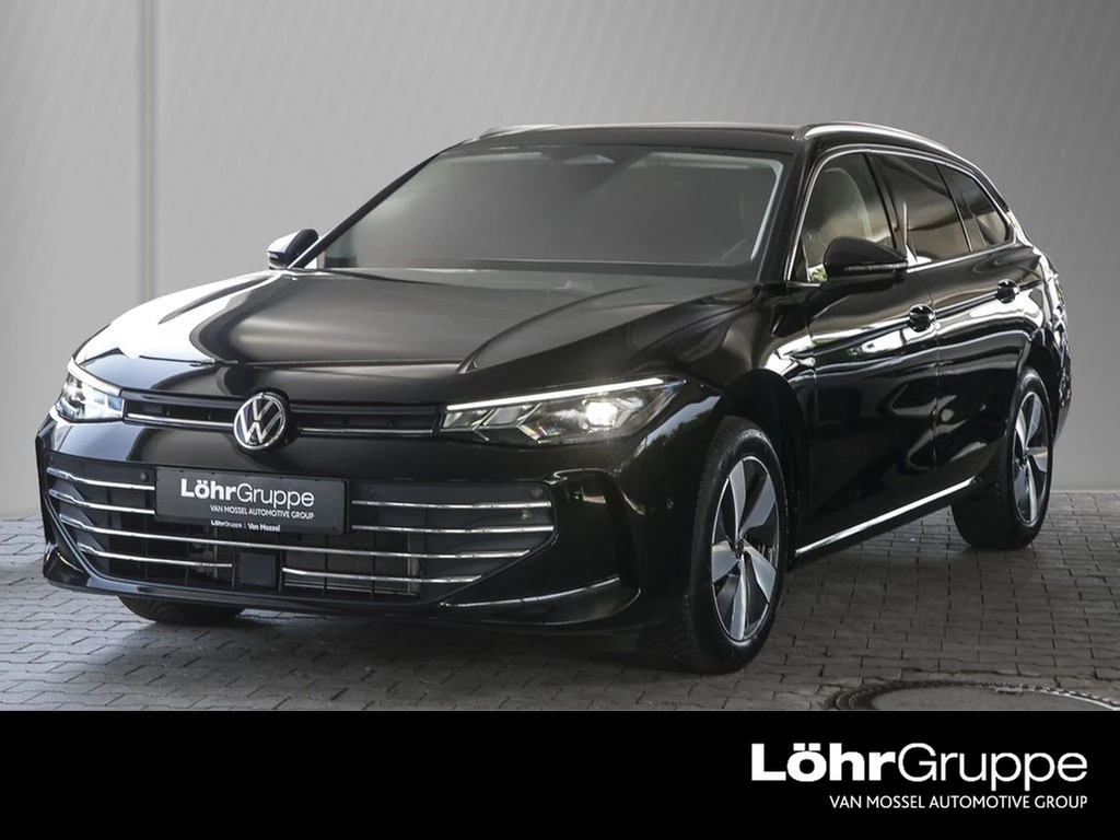 Volkswagen-Passat-image-0