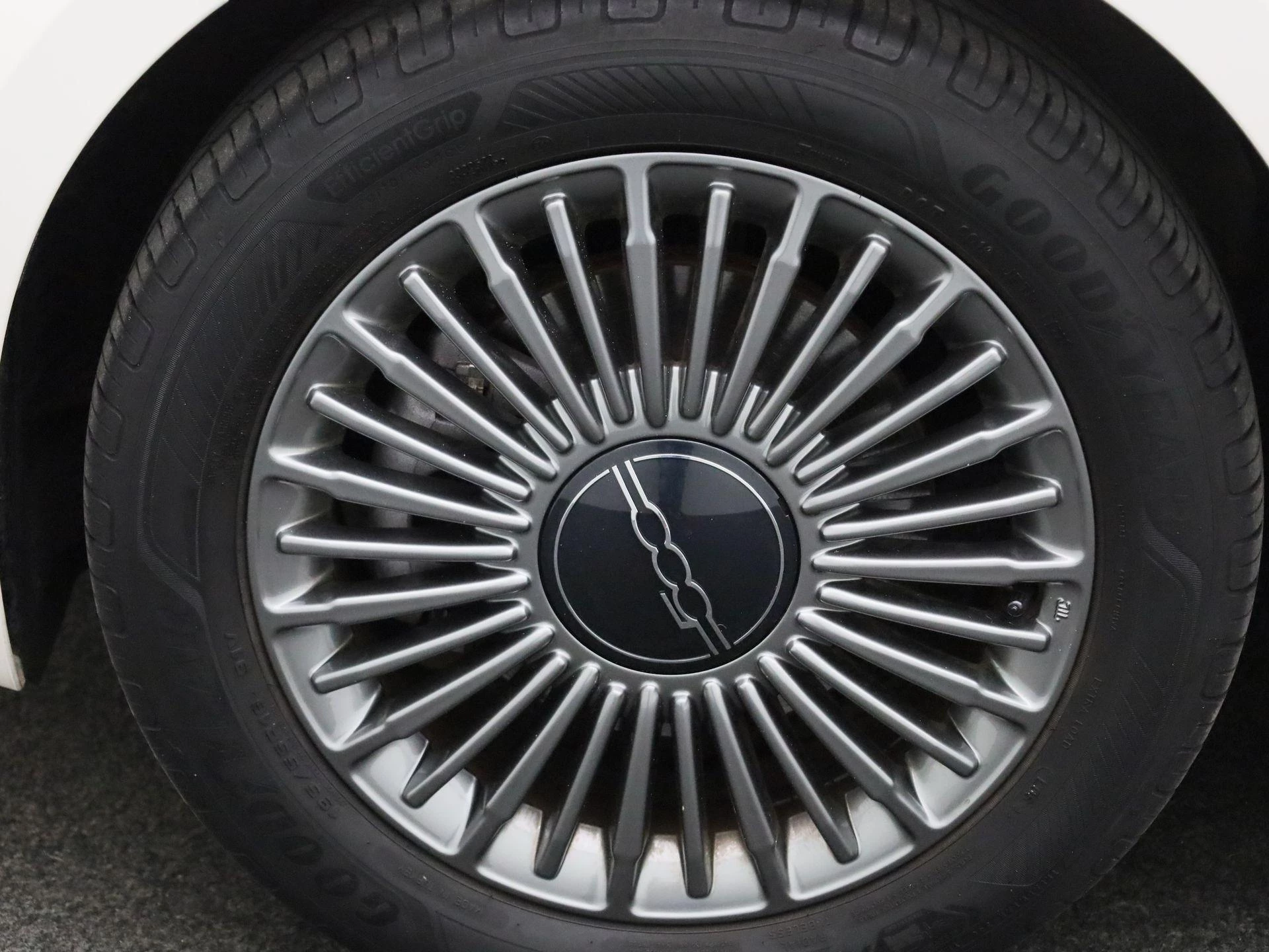 Fiat-500-image-11