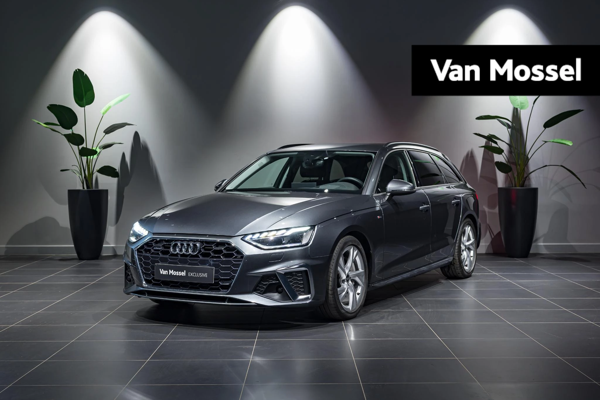 Audi-A4-image-0