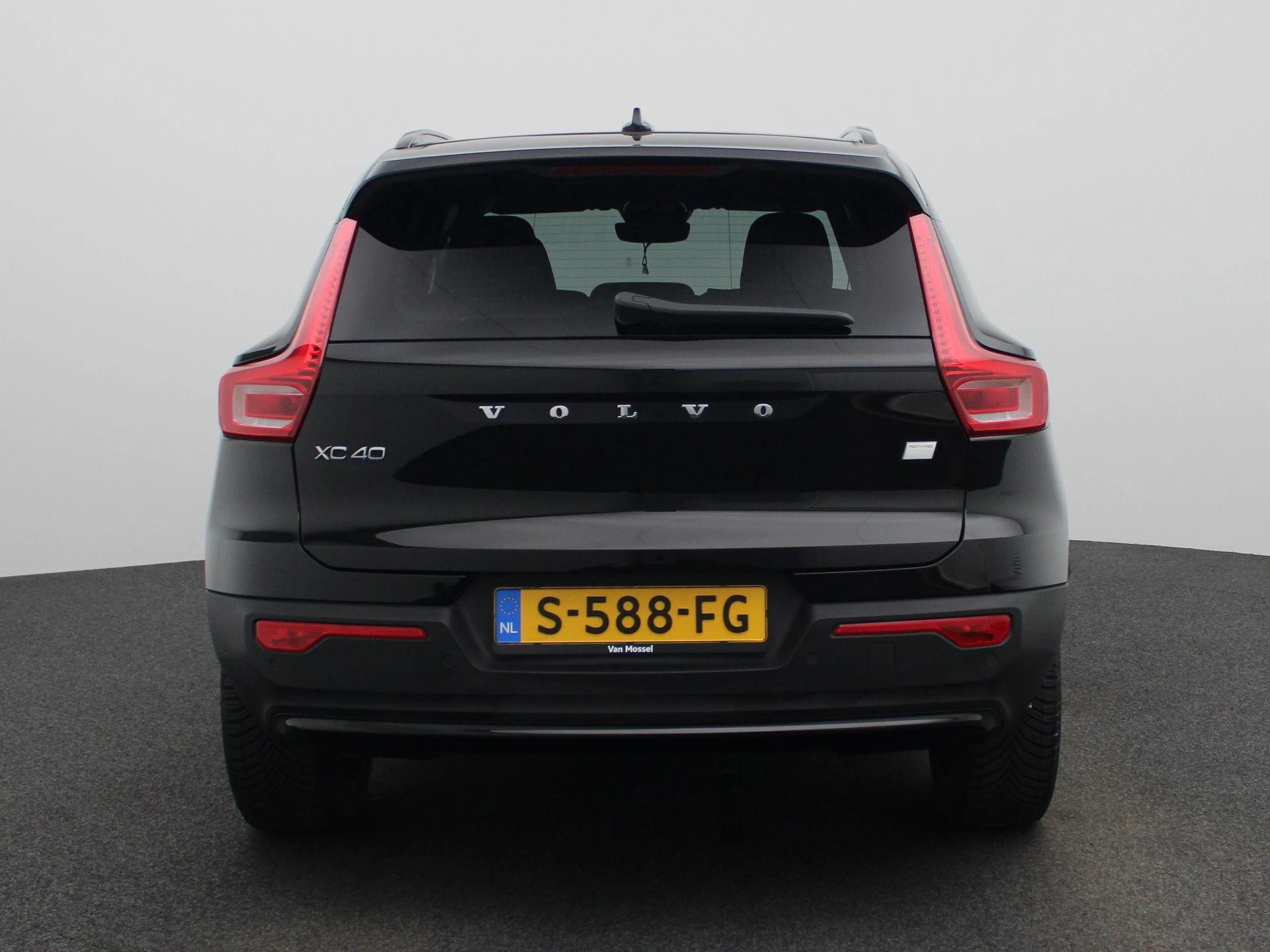 Volvo XC40 Recharge Core 70 kWh