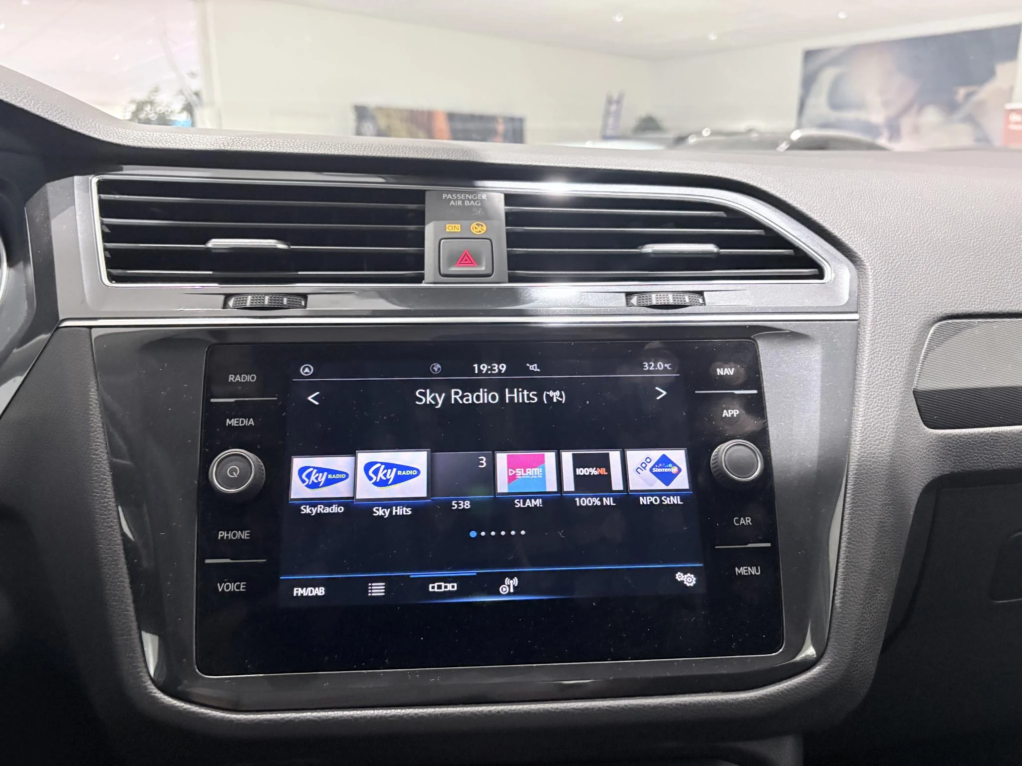 Volkswagen-Tiguan Allspace-image-17
