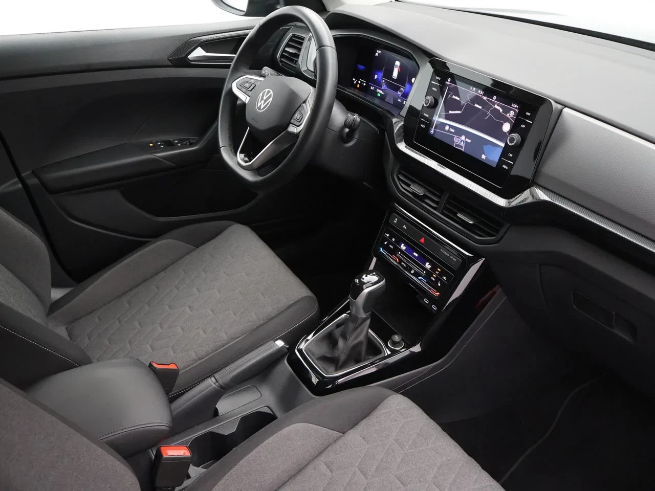 Volkswagen-T-Cross-image-1