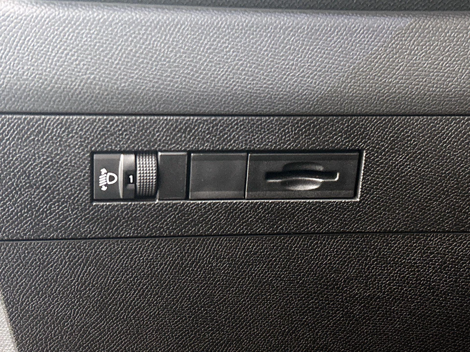 Opel-Astra-image-12