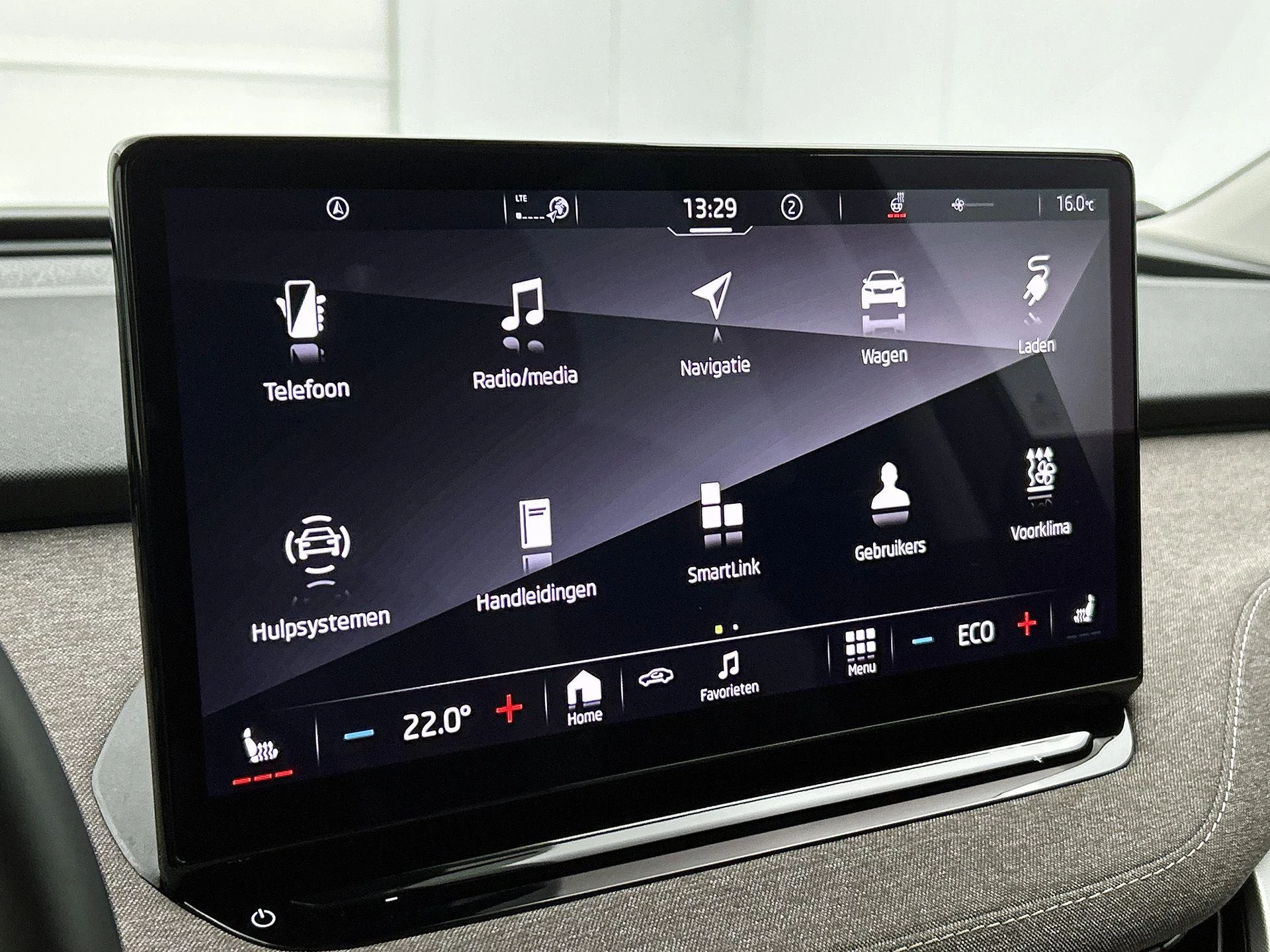 Škoda-Enyaq iV-image-19