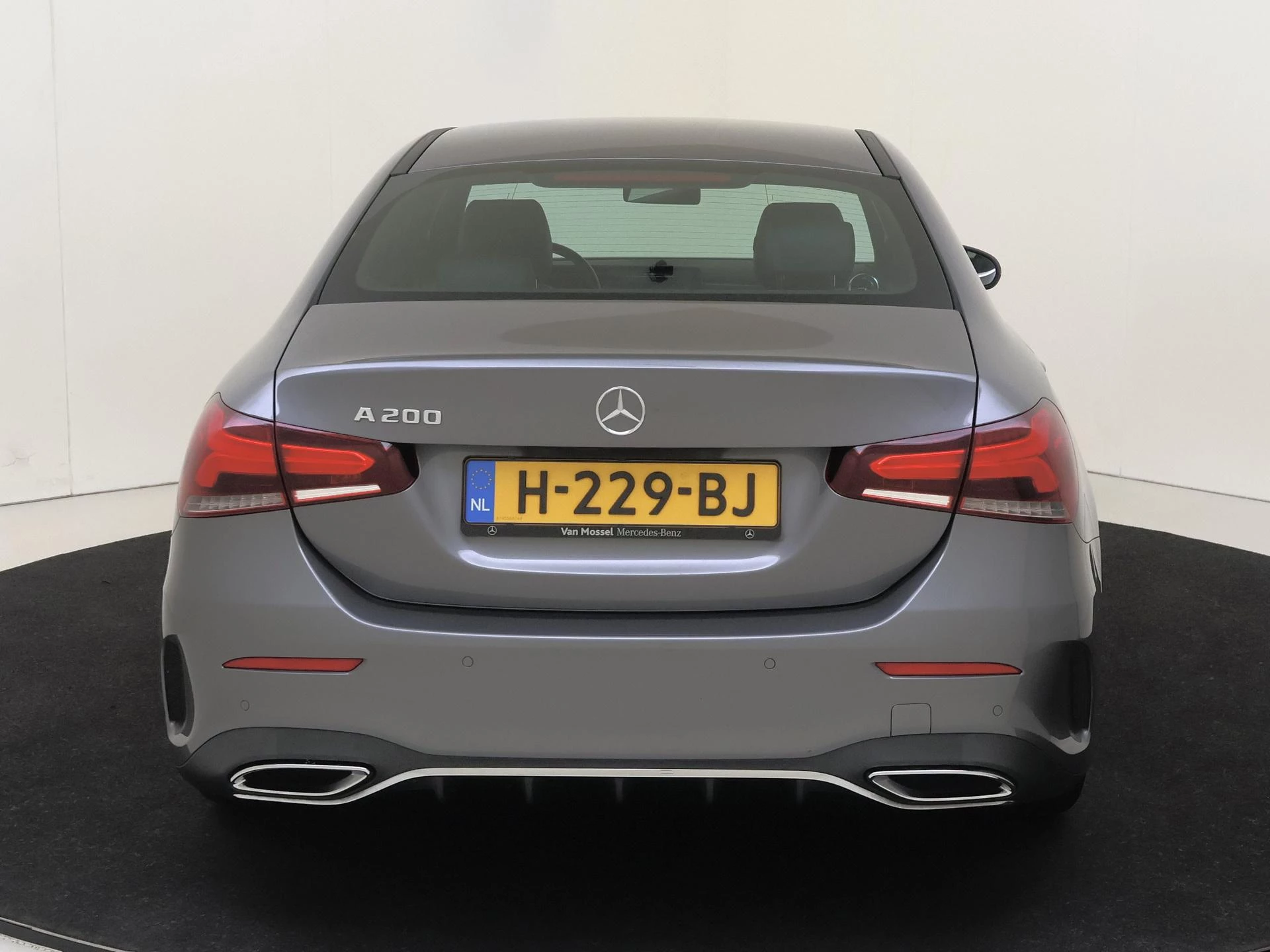 Mercedes-Benz A-Klasse 200 Business Solution AMG